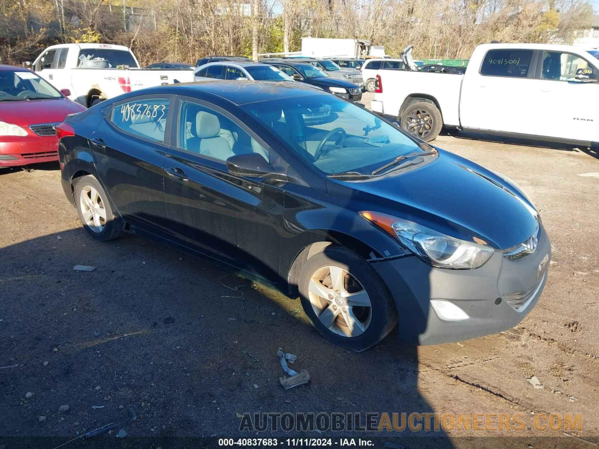 5NPDH4AE4CH065999 HYUNDAI ELANTRA 2012