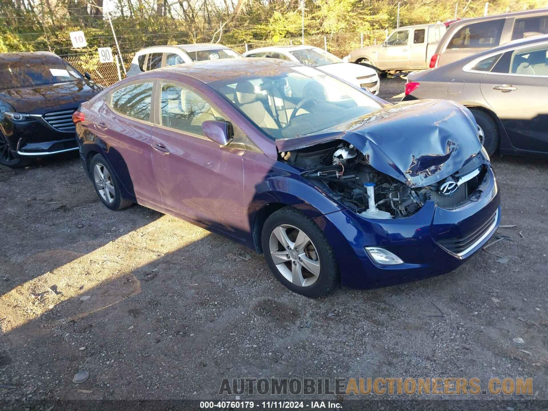 5NPDH4AE4DH158619 HYUNDAI ELANTRA 2013