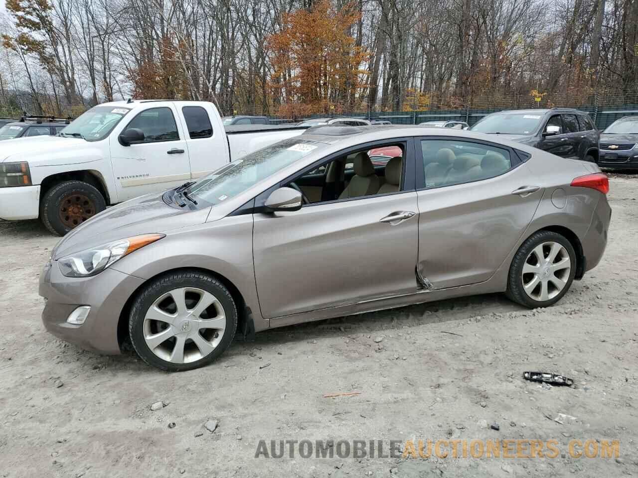 5NPDH4AE4DH167692 HYUNDAI ELANTRA 2013