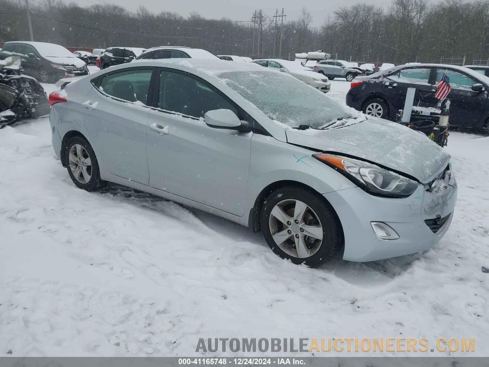 5NPDH4AE4DH238762 HYUNDAI ELANTRA 2013