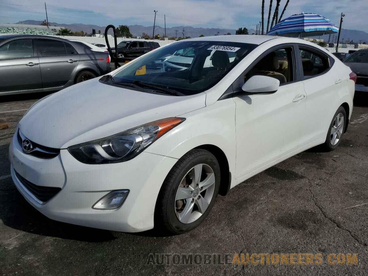 5NPDH4AE4DH252094 HYUNDAI ELANTRA 2013