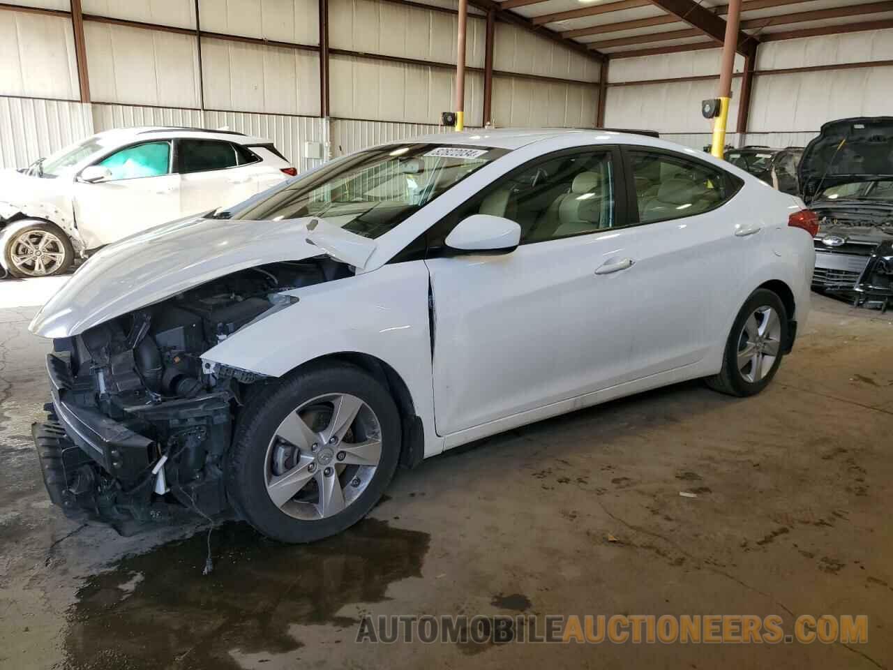 5NPDH4AE4DH259918 HYUNDAI ELANTRA 2013