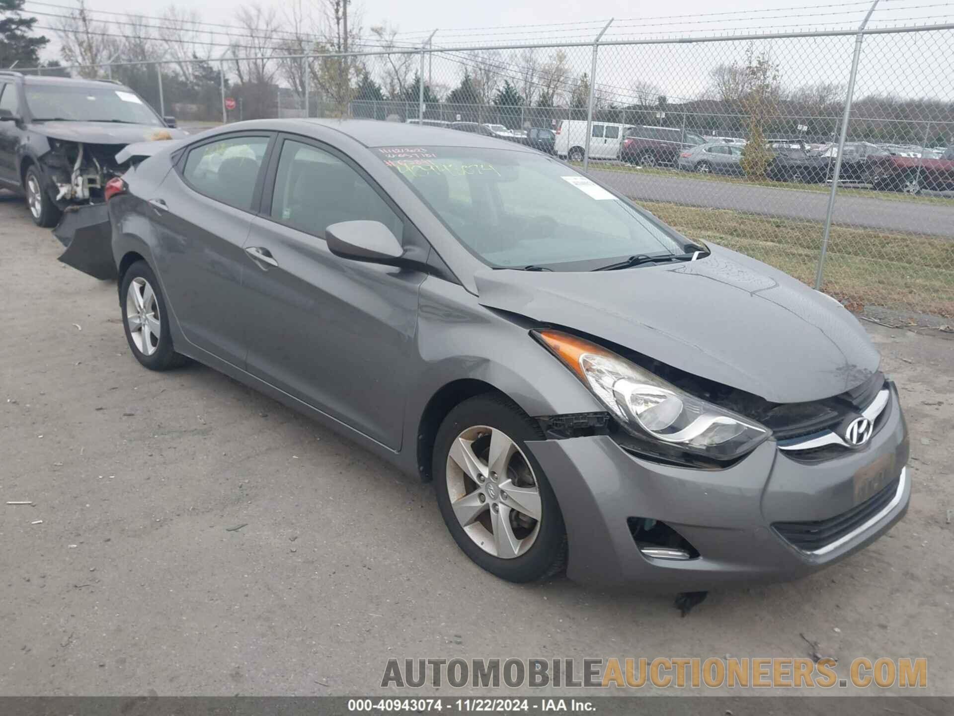 5NPDH4AE4DH272877 HYUNDAI ELANTRA 2013