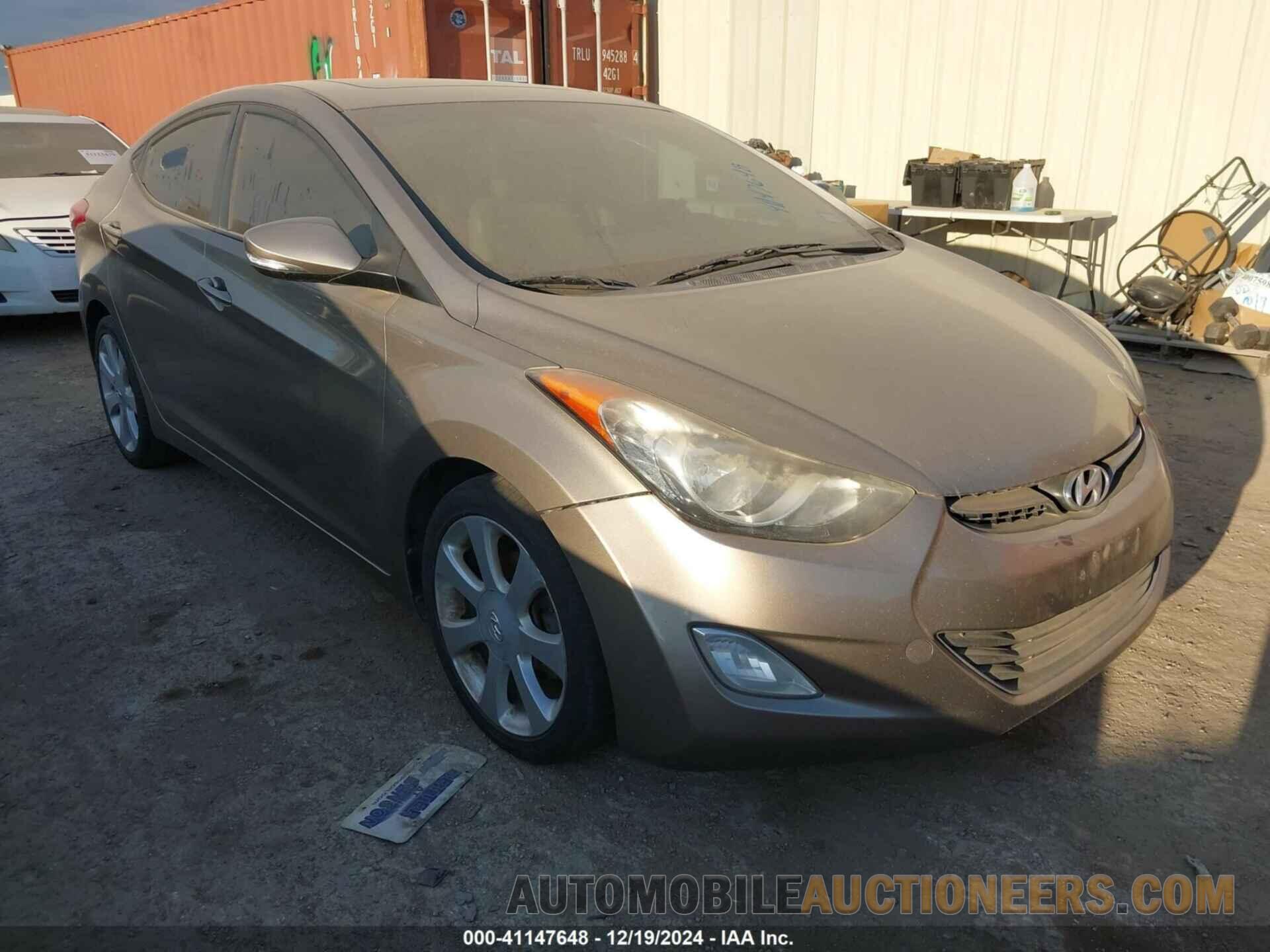 5NPDH4AE4DH319891 HYUNDAI ELANTRA 2013