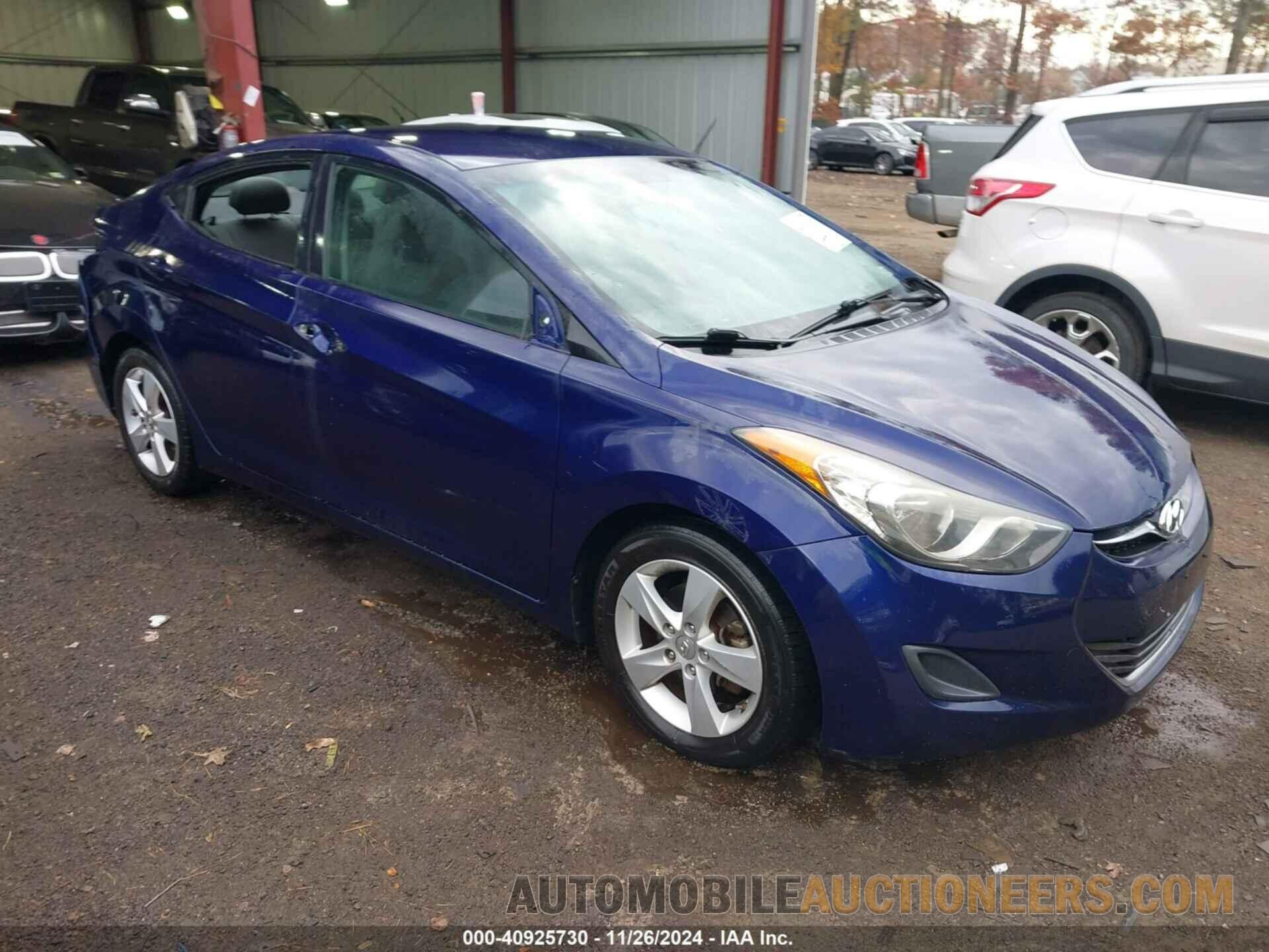 5NPDH4AE4DH356682 HYUNDAI ELANTRA 2013