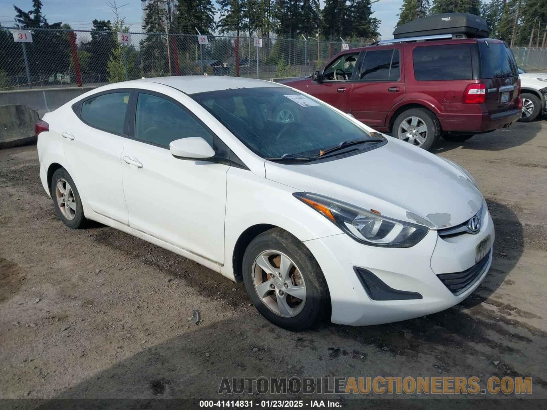 5NPDH4AE4FH572390 HYUNDAI ELANTRA 2015