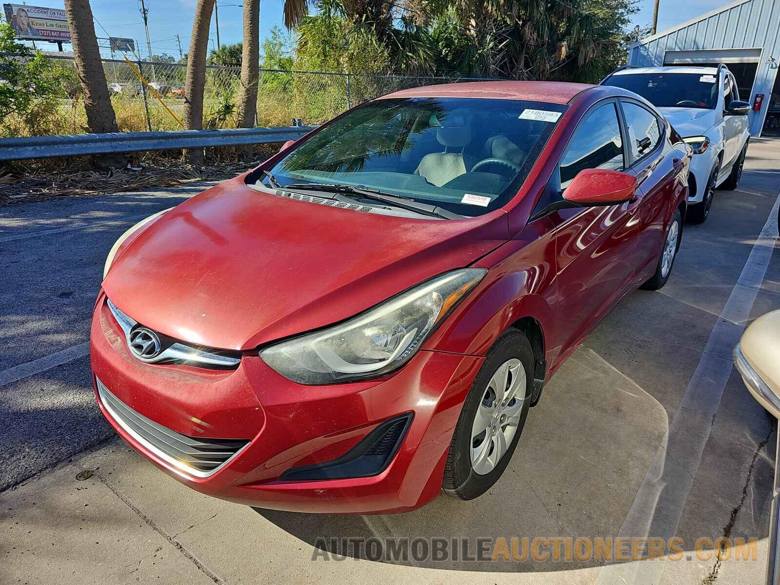 5NPDH4AE4GH789424 Hyundai Elantra SE 2016