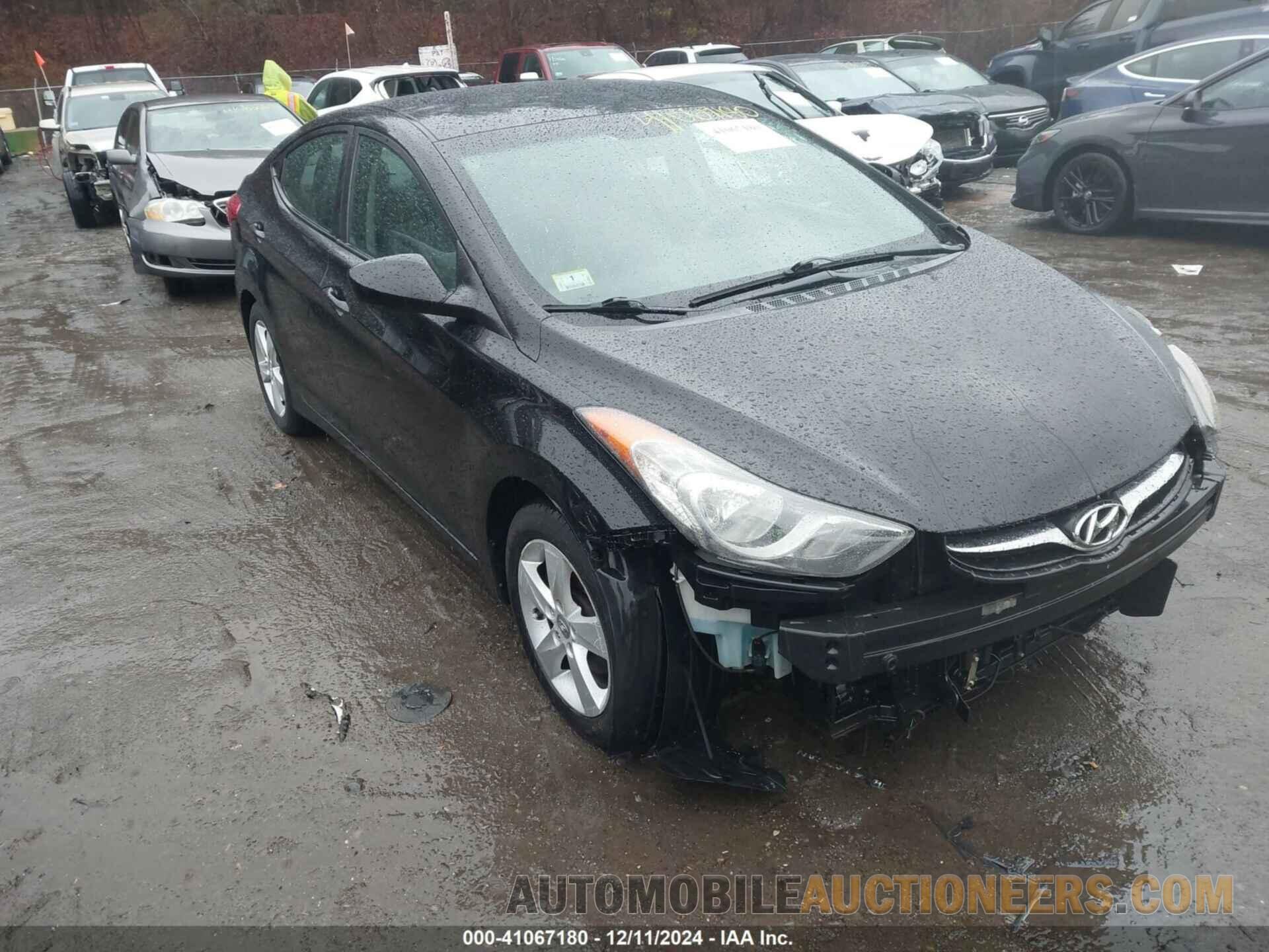 5NPDH4AE5BH056646 HYUNDAI ELANTRA 2011