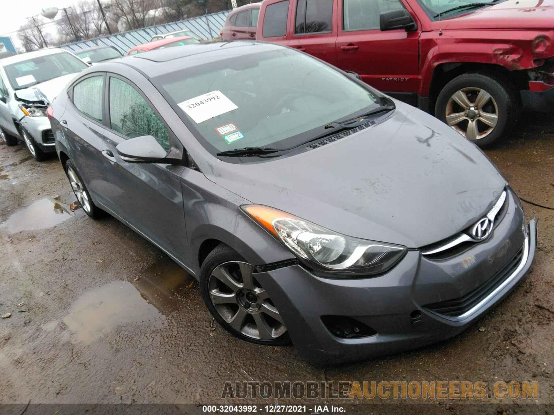 5NPDH4AE5CH086084 HYUNDAI ELANTRA 2012