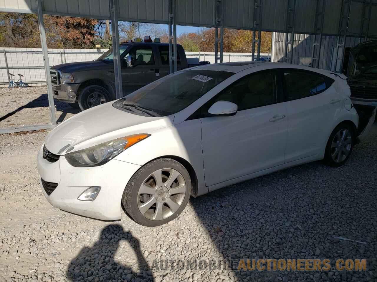 5NPDH4AE5DH188129 HYUNDAI ELANTRA 2013