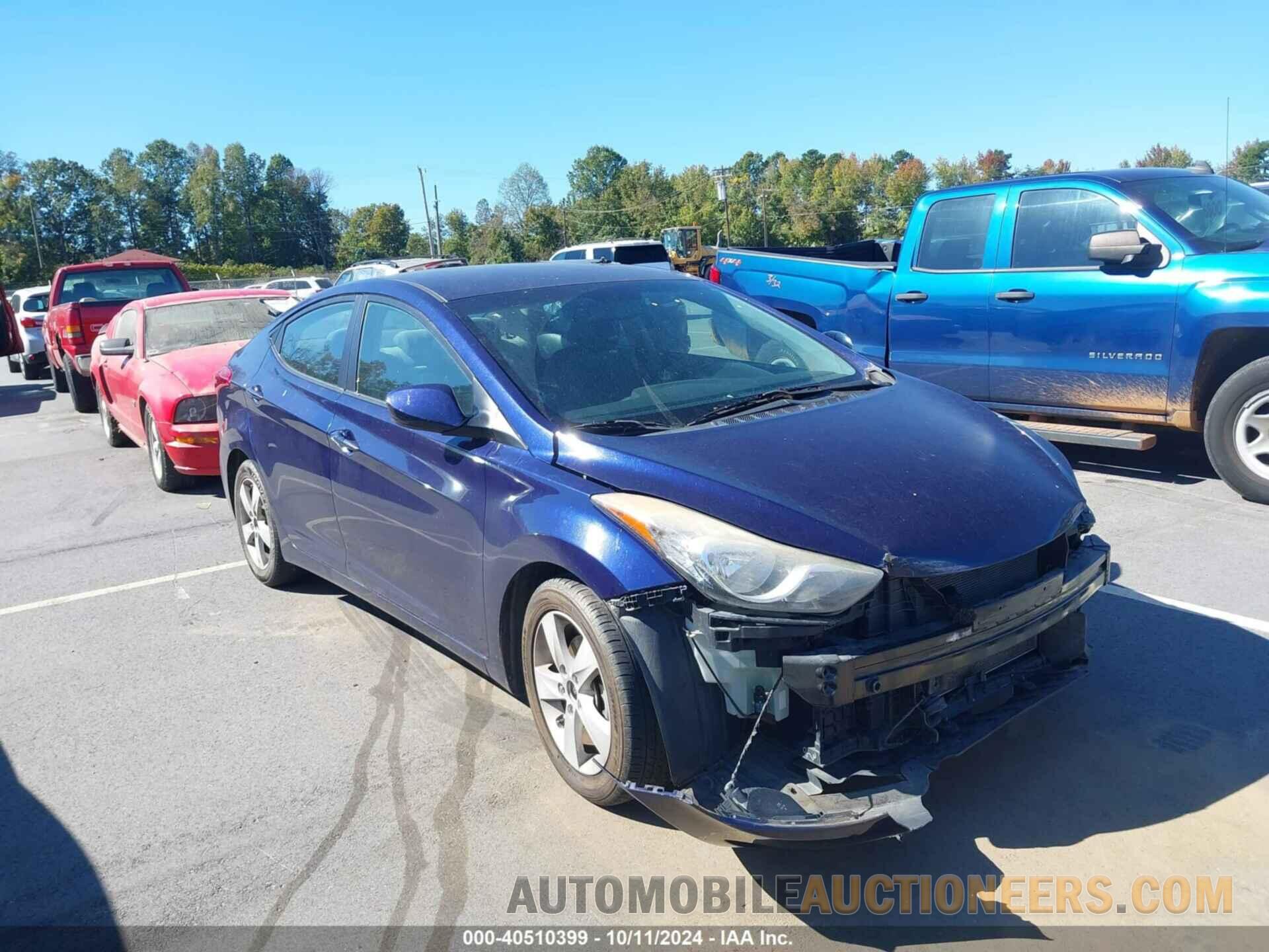 5NPDH4AE5DH242612 HYUNDAI ELANTRA 2013