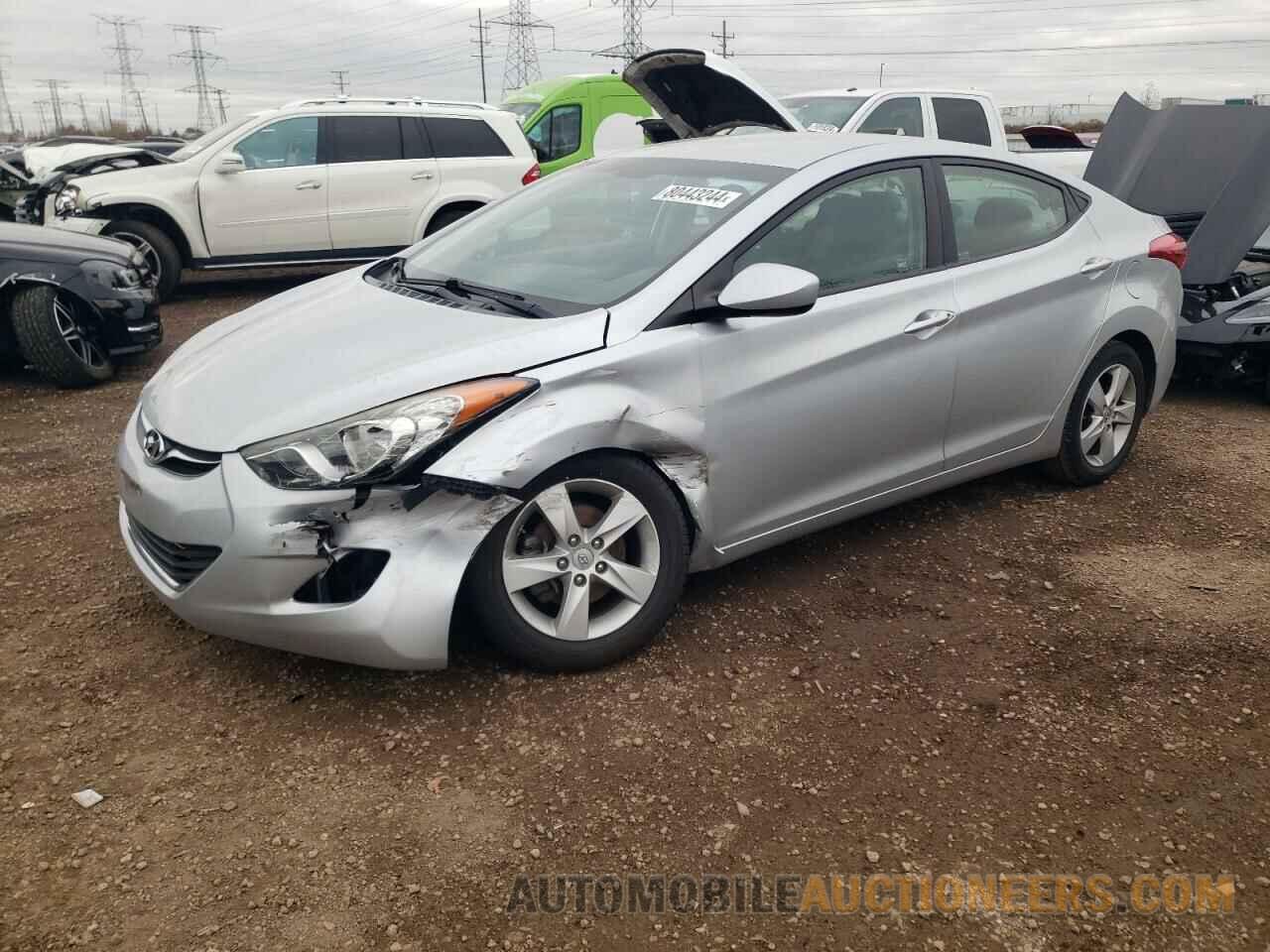 5NPDH4AE5DH264545 HYUNDAI ELANTRA 2013