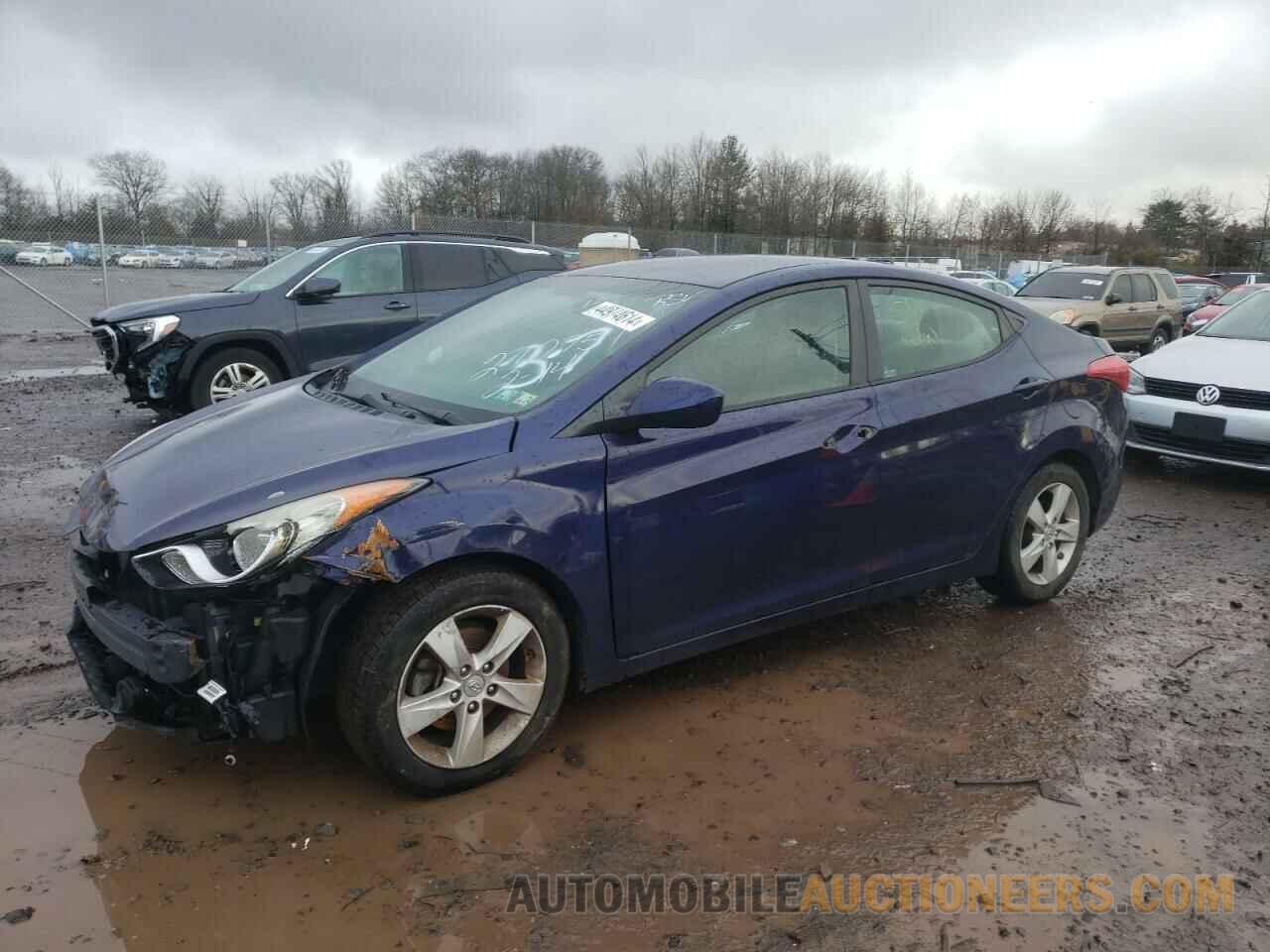 5NPDH4AE5DH270751 HYUNDAI ELANTRA 2013