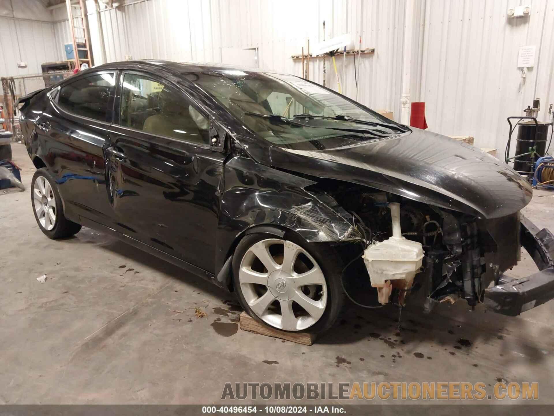 5NPDH4AE5DH278462 HYUNDAI ELANTRA 2013