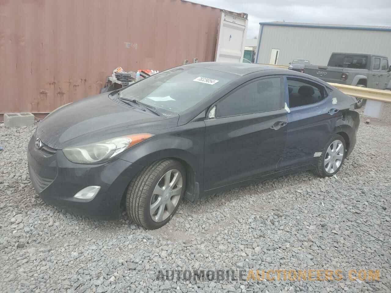 5NPDH4AE5DH322802 HYUNDAI ELANTRA 2013