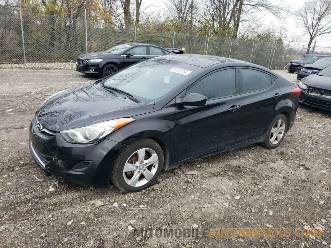 5NPDH4AE5DH373927 HYUNDAI ELANTRA 2013