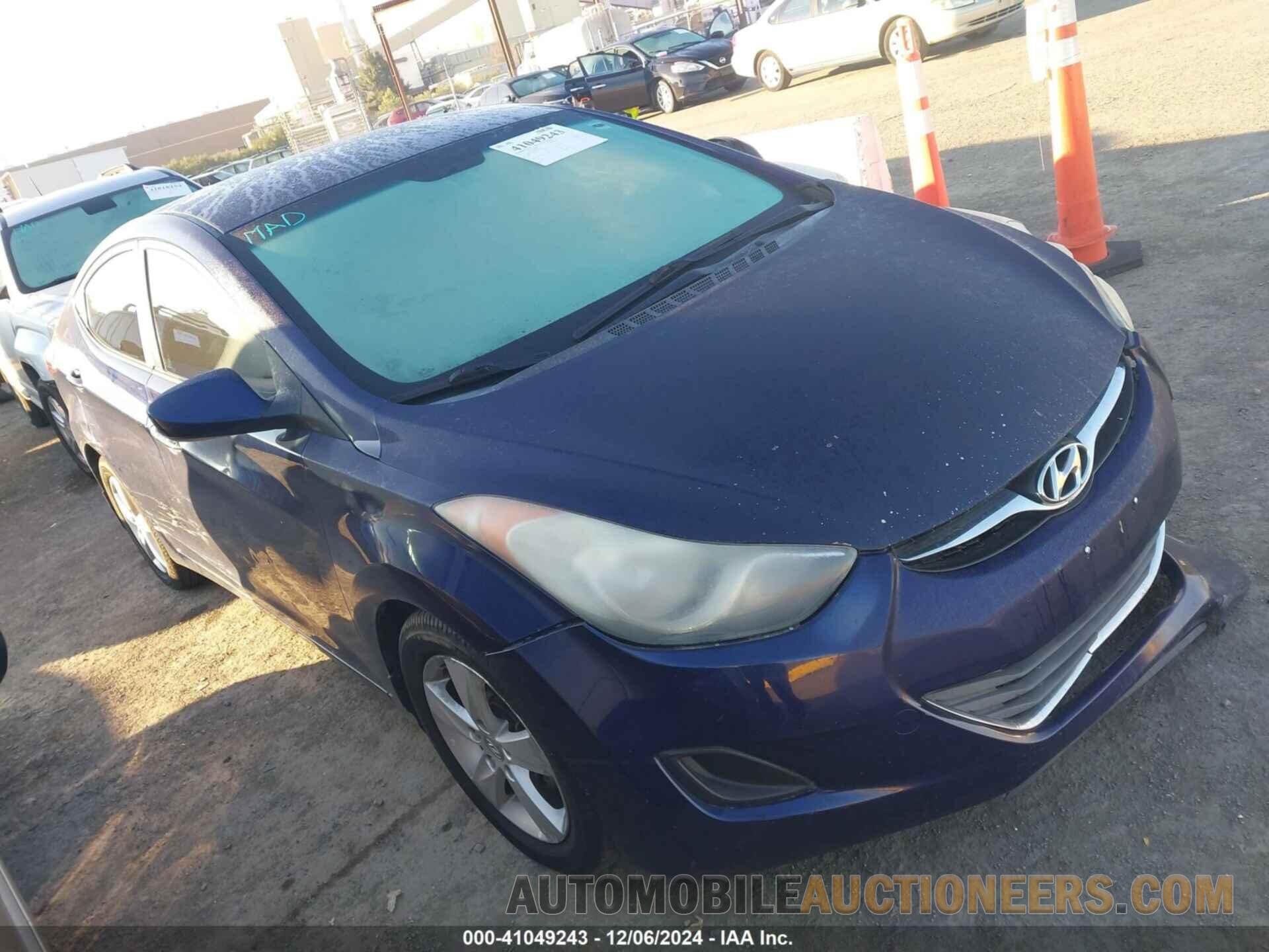 5NPDH4AE5DH428912 HYUNDAI ELANTRA 2013