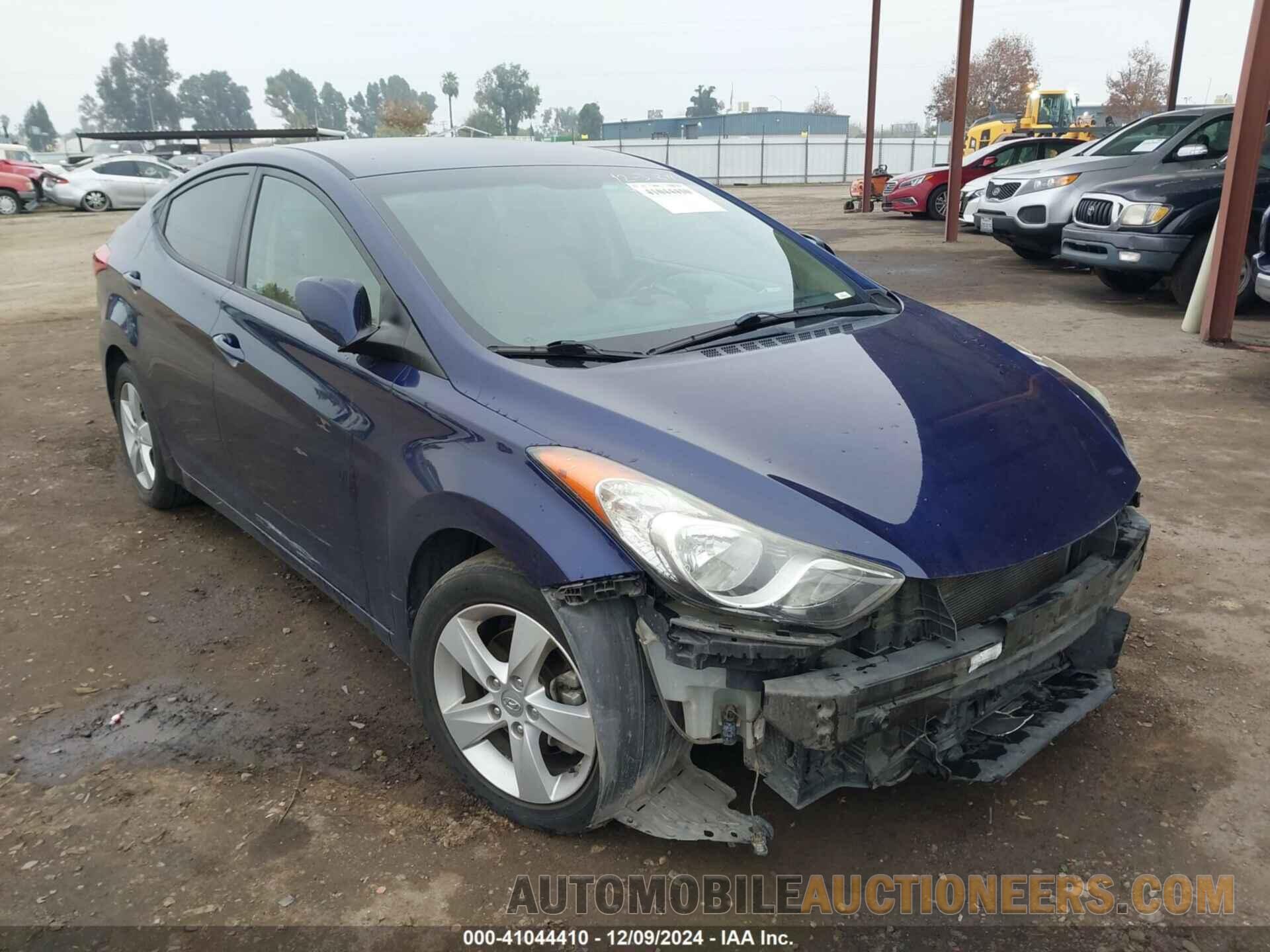 5NPDH4AE5DH436394 HYUNDAI ELANTRA 2013