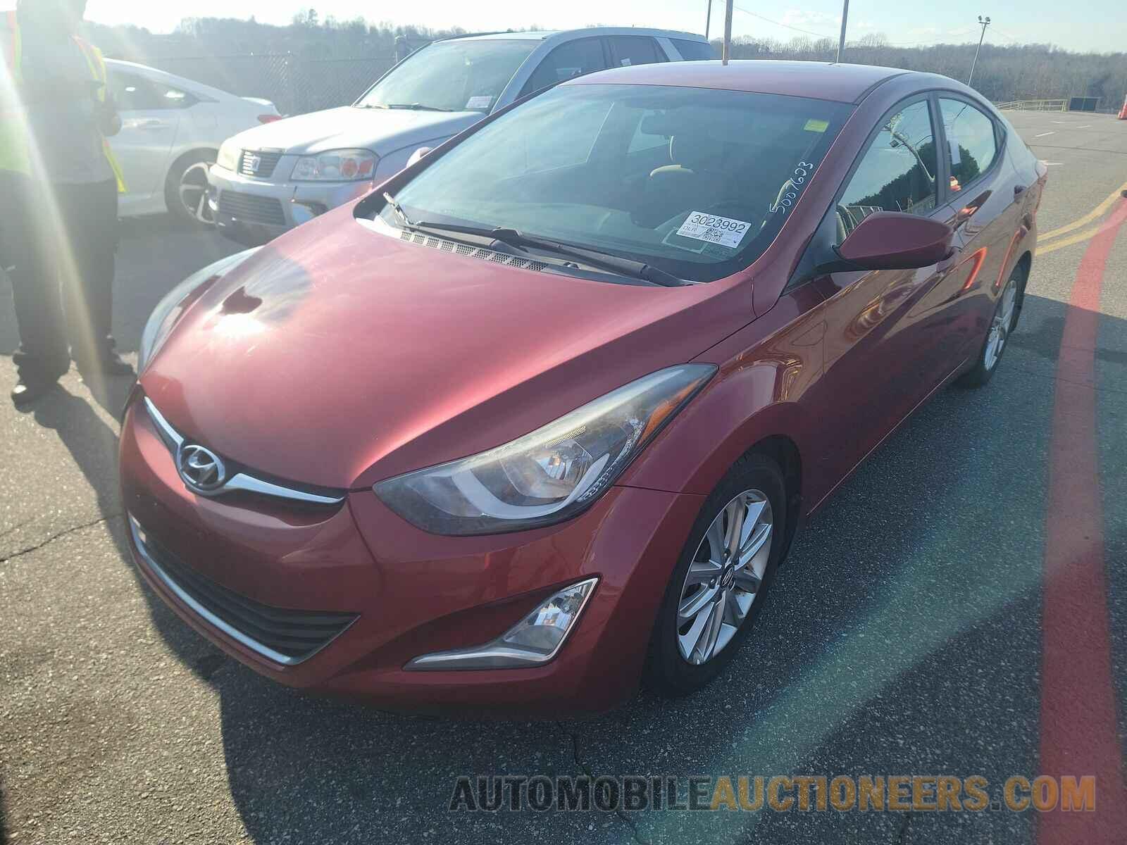 5NPDH4AE5FH557736 Hyundai Elantra SE 2015