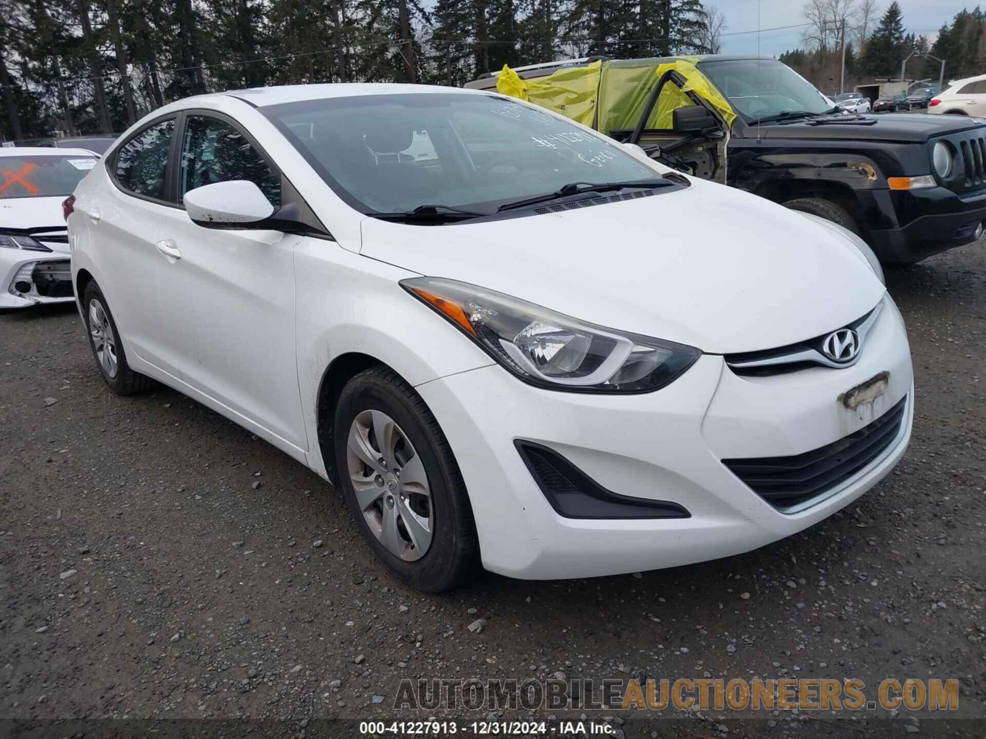 5NPDH4AE5GH697724 HYUNDAI ELANTRA 2016