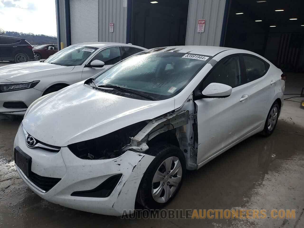 5NPDH4AE5GH755492 HYUNDAI ELANTRA 2016