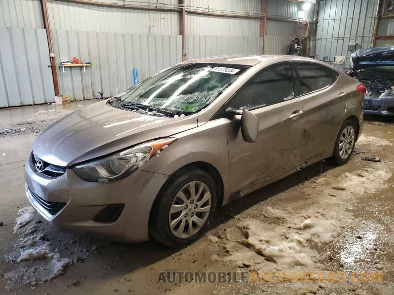 5NPDH4AE6BH027687 HYUNDAI ELANTRA 2011