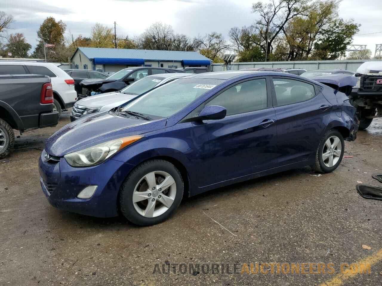 5NPDH4AE6CH144896 HYUNDAI ELANTRA 2012