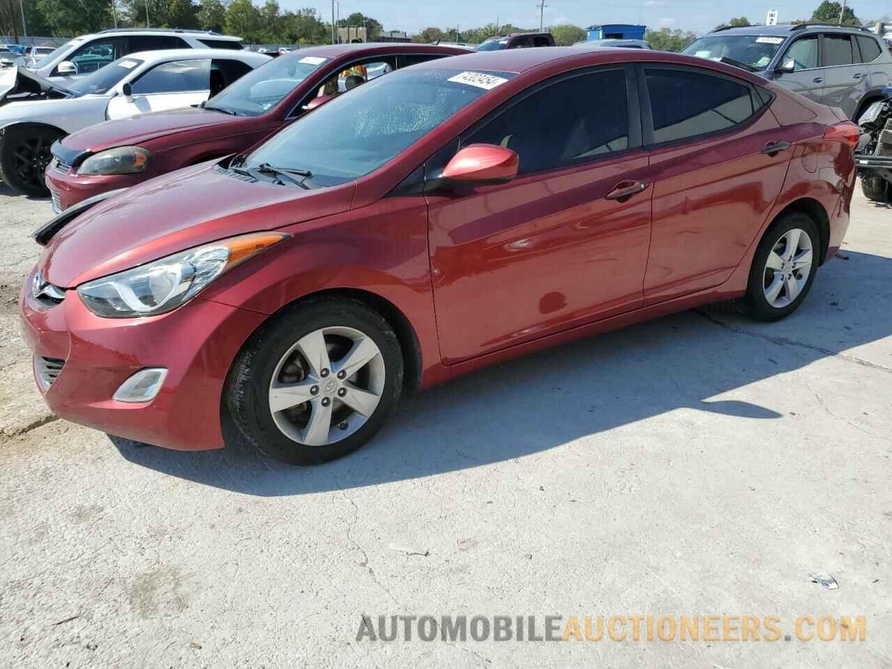 5NPDH4AE6DH238438 HYUNDAI ELANTRA 2013