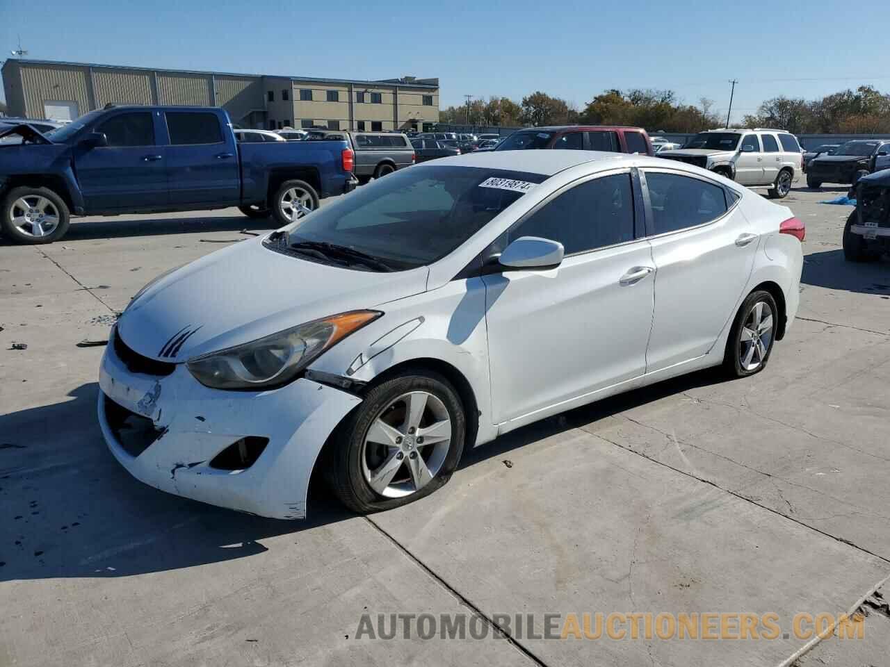 5NPDH4AE6DH338829 HYUNDAI ELANTRA 2013