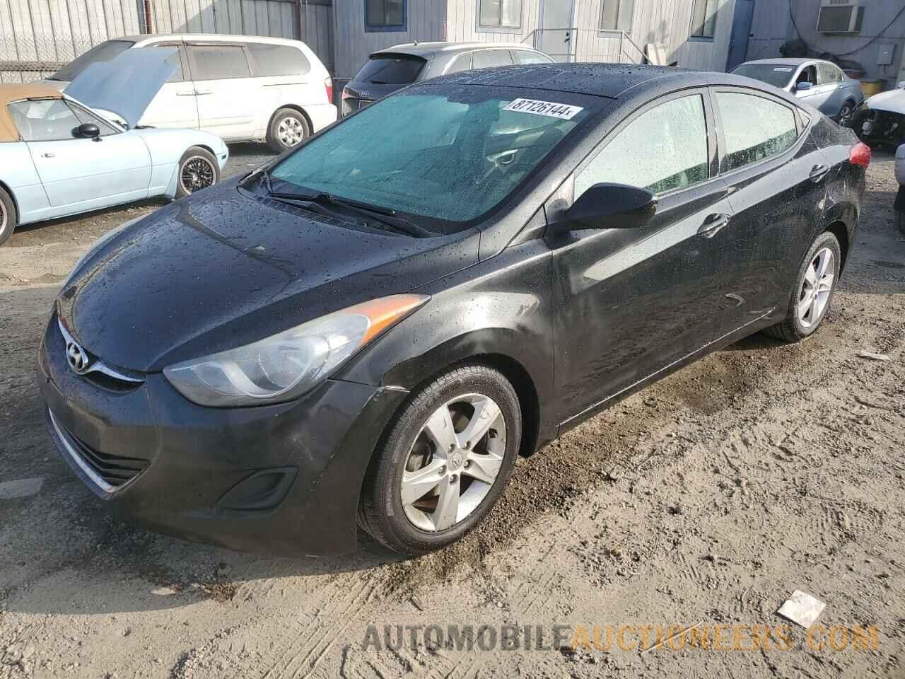 5NPDH4AE6DH339964 HYUNDAI ELANTRA 2013