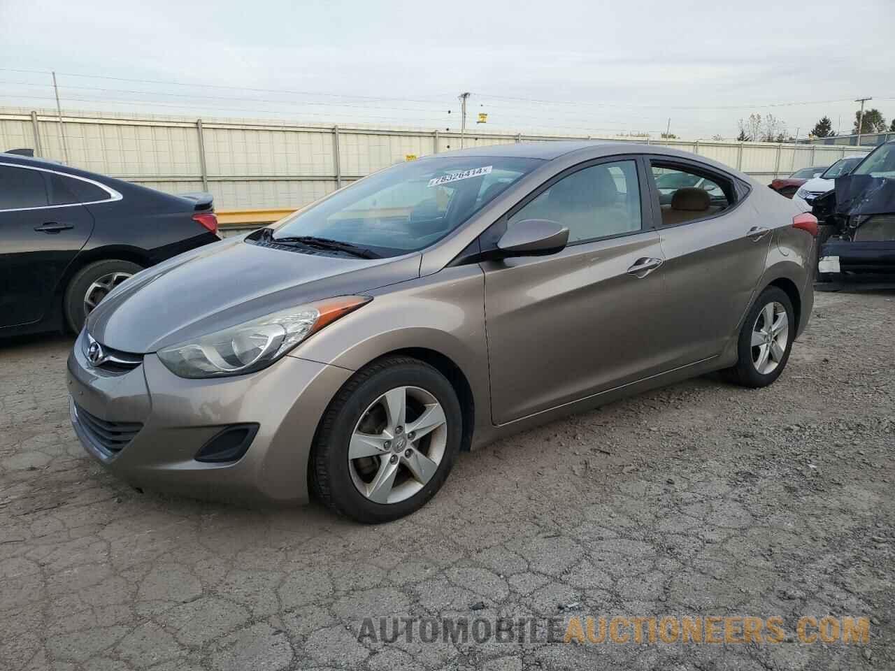 5NPDH4AE6DH346462 HYUNDAI ELANTRA 2013