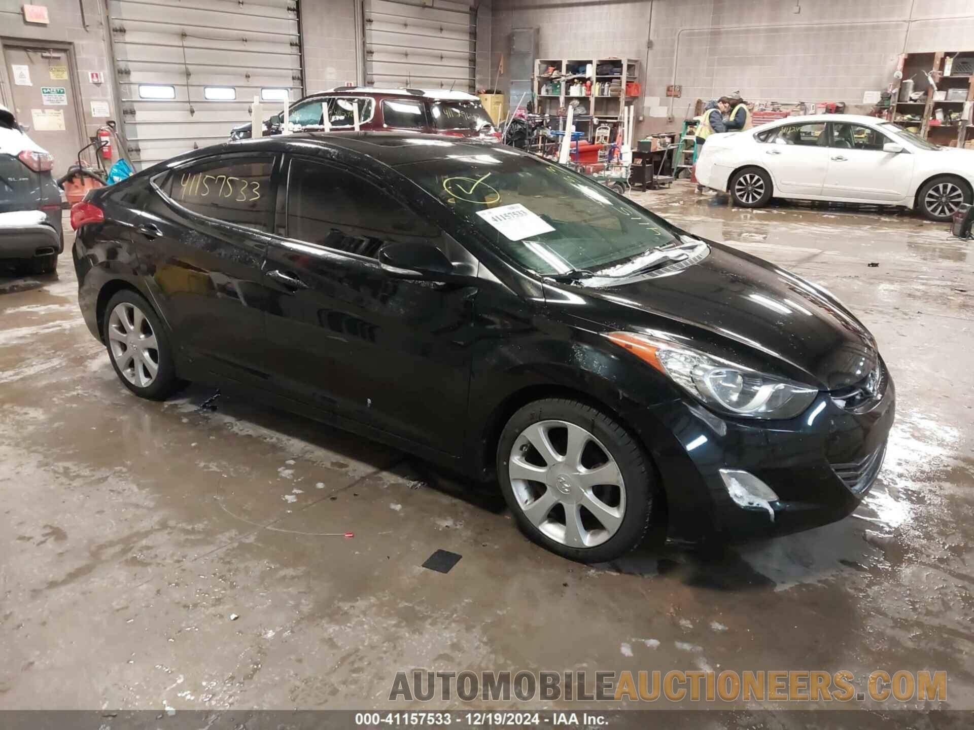 5NPDH4AE6DH385598 HYUNDAI ELANTRA 2013