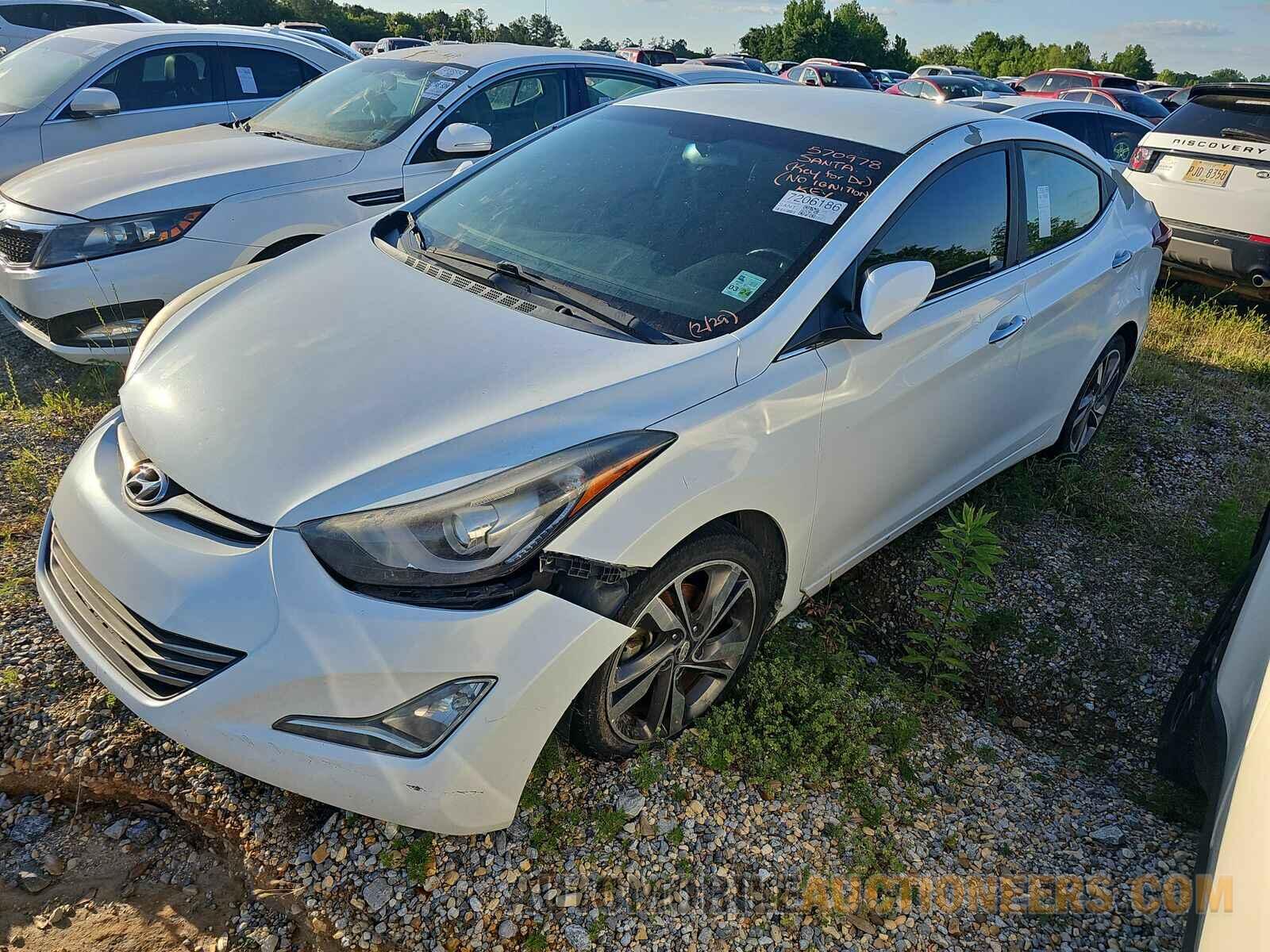 5NPDH4AE6FH570978 Hyundai Elantra 2015