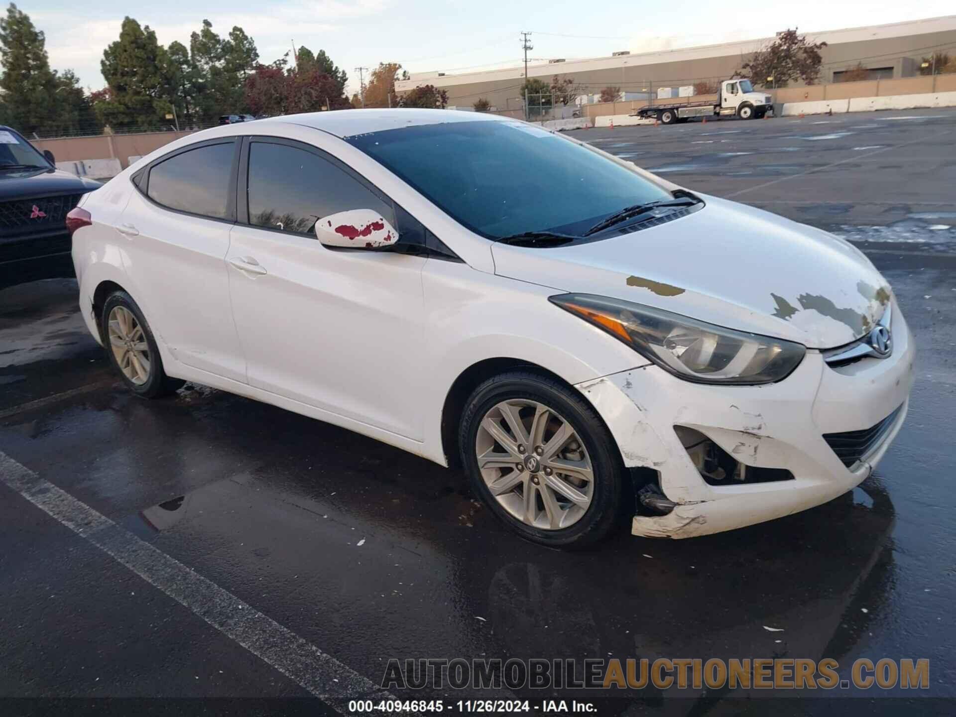 5NPDH4AE6GH706897 HYUNDAI ELANTRA 2016