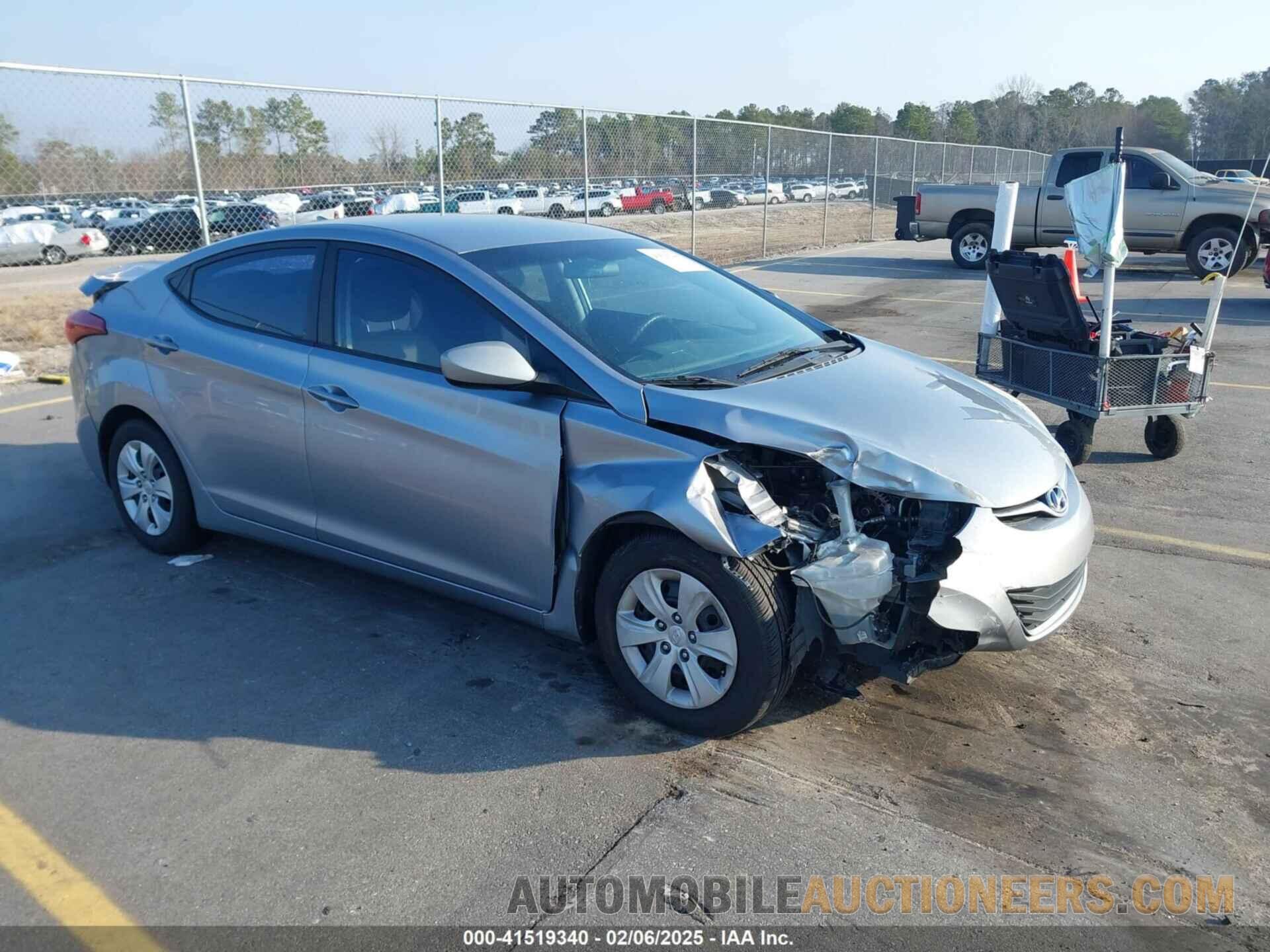 5NPDH4AE6GH745683 HYUNDAI ELANTRA 2016