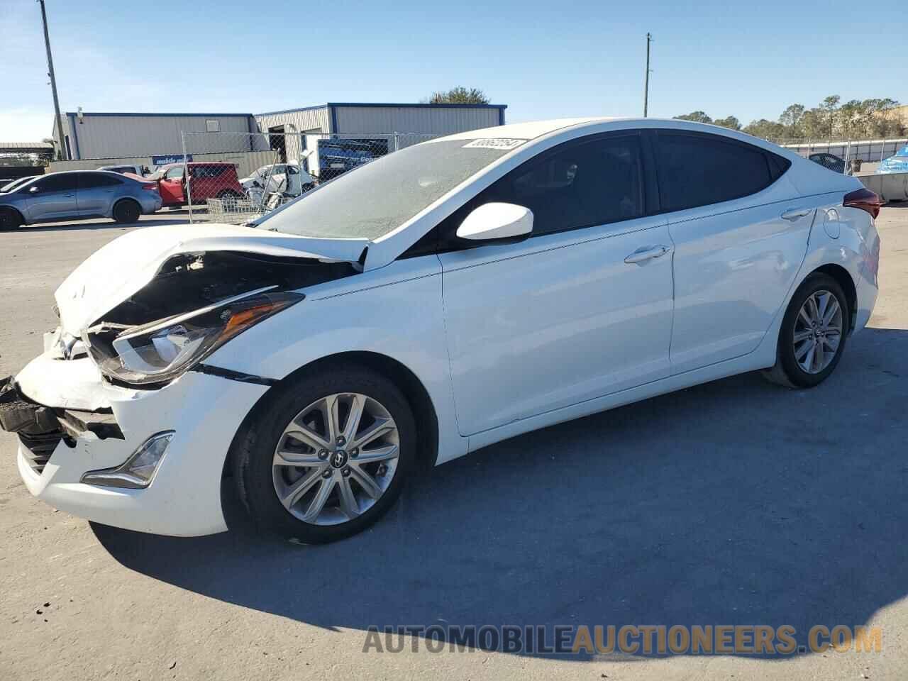 5NPDH4AE6GH769112 HYUNDAI ELANTRA 2016