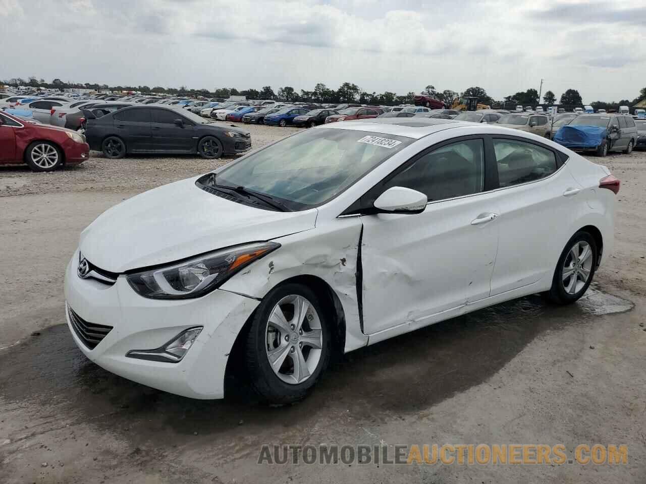 5NPDH4AE6GH775685 HYUNDAI ELANTRA 2016