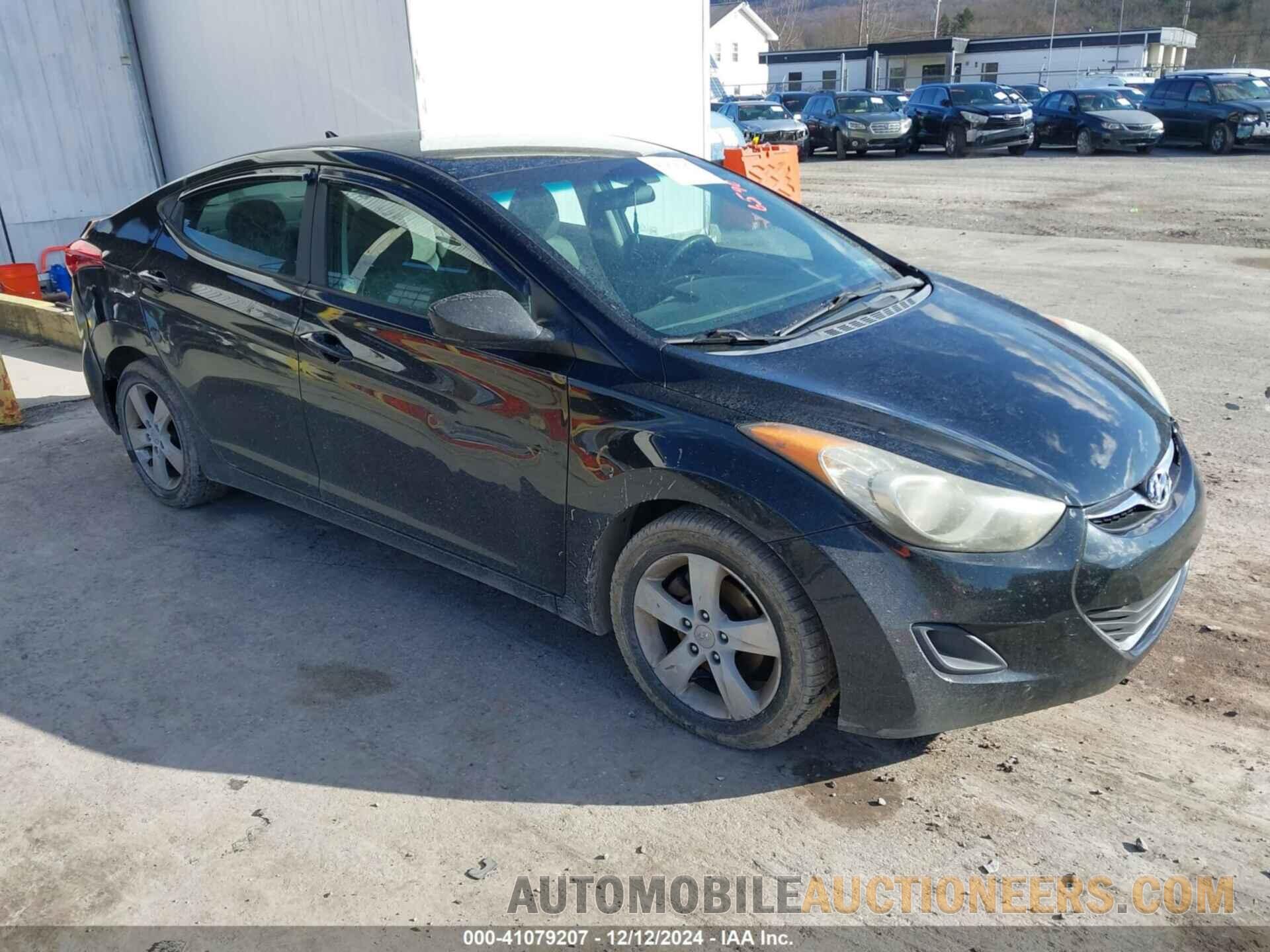 5NPDH4AE7BH006590 HYUNDAI ELANTRA 2011