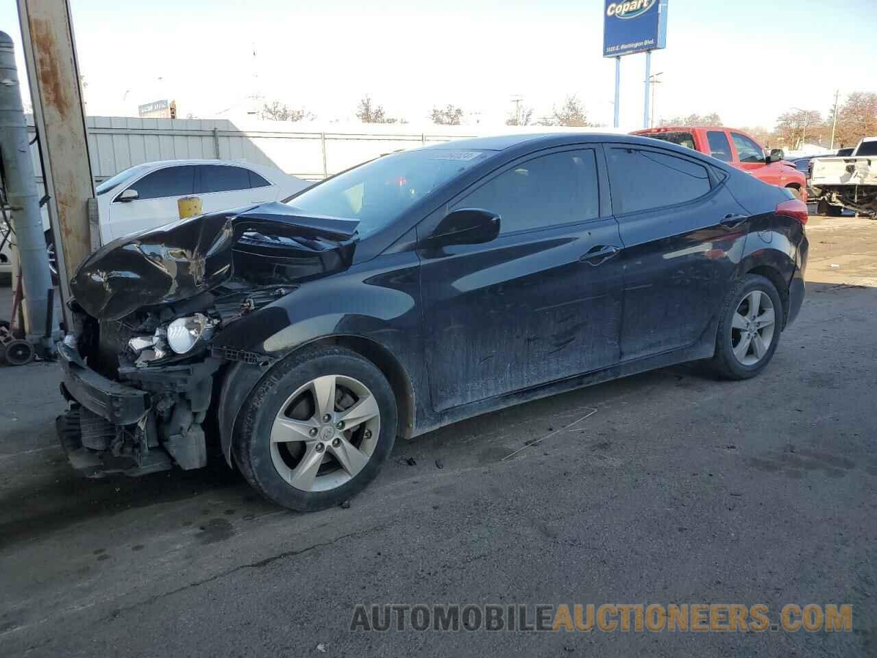 5NPDH4AE7BH049245 HYUNDAI ELANTRA 2011