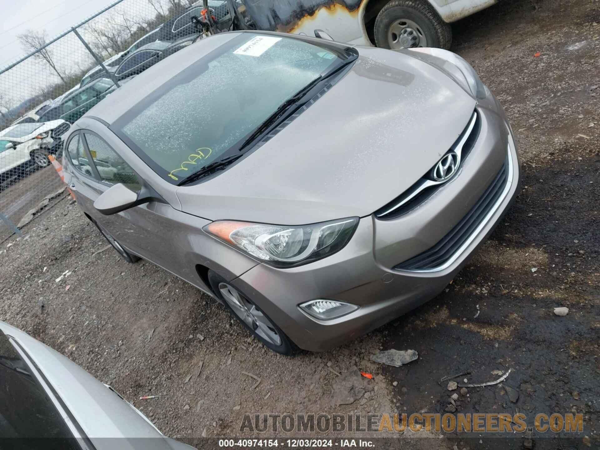 5NPDH4AE7CH149086 HYUNDAI ELANTRA 2012