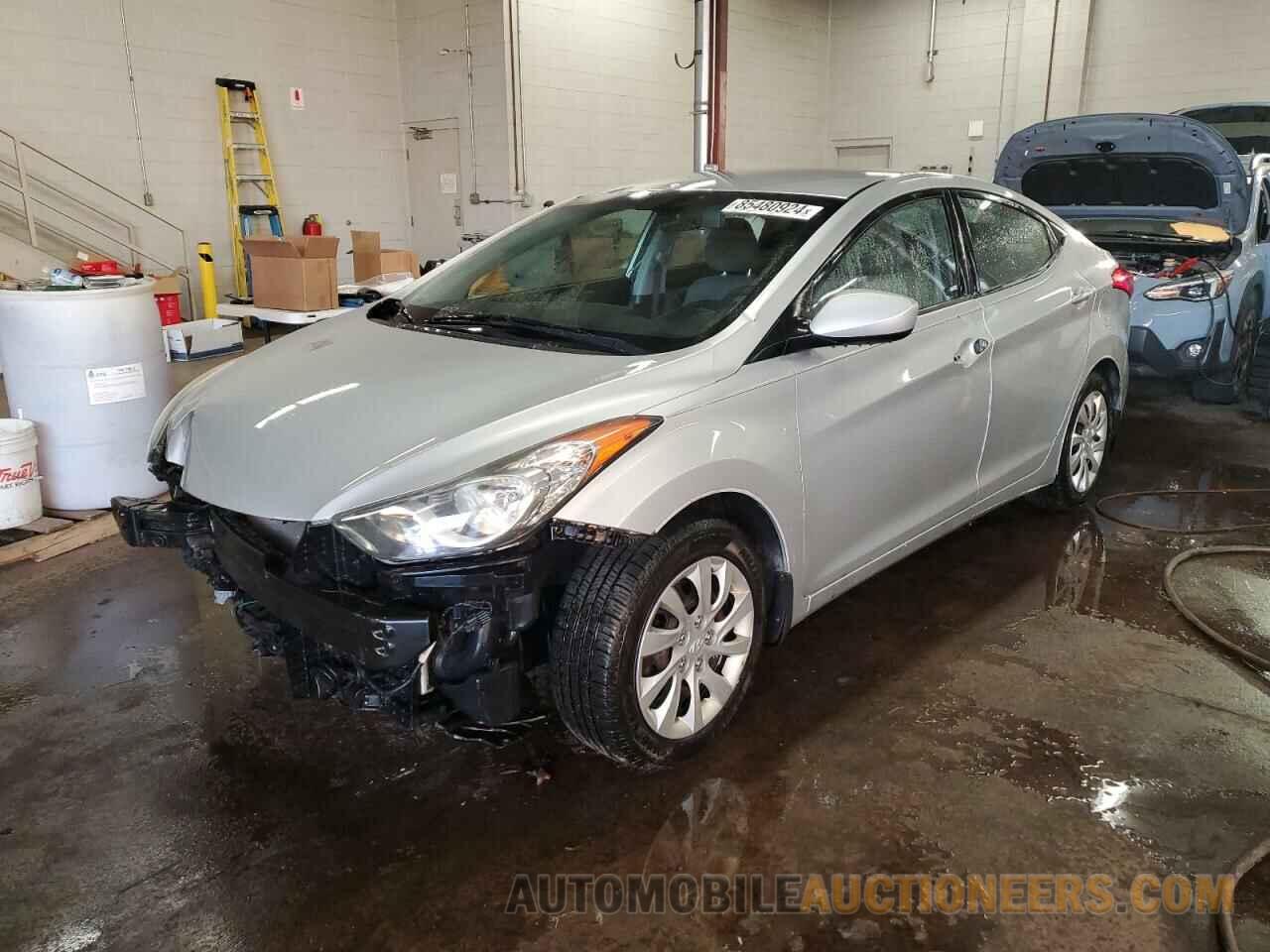 5NPDH4AE7DH157240 HYUNDAI ELANTRA 2013