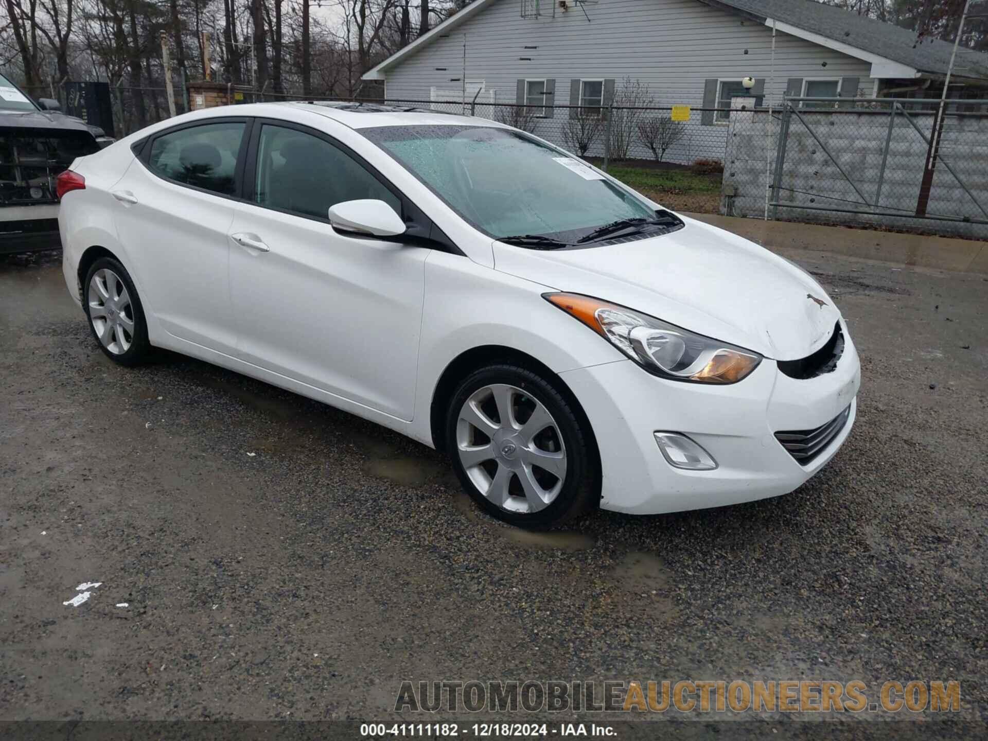 5NPDH4AE7DH236939 HYUNDAI ELANTRA 2013