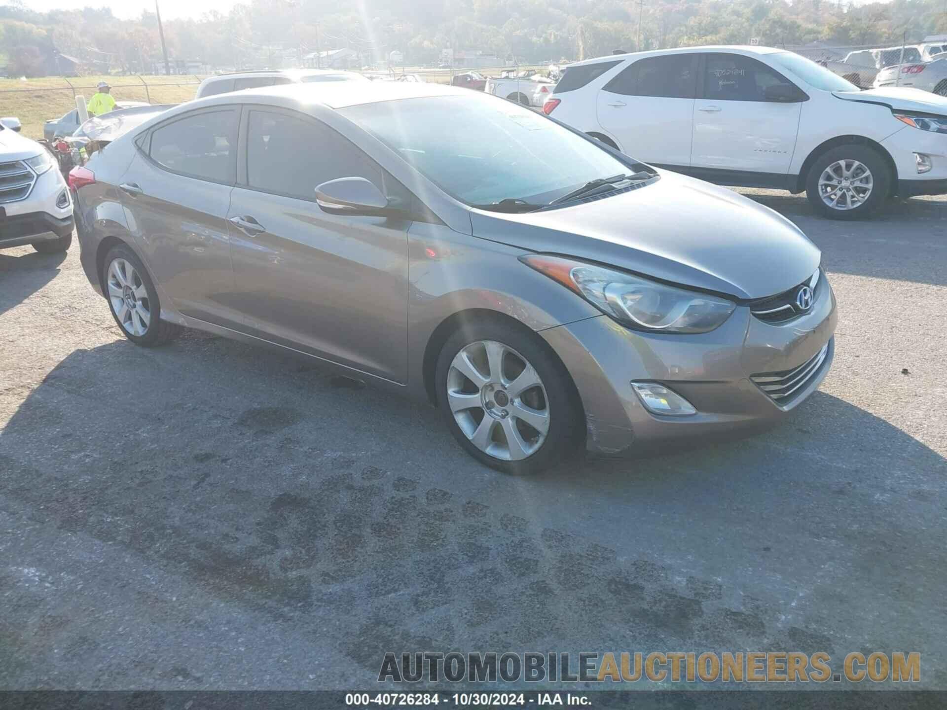 5NPDH4AE7DH239386 HYUNDAI ELANTRA 2013