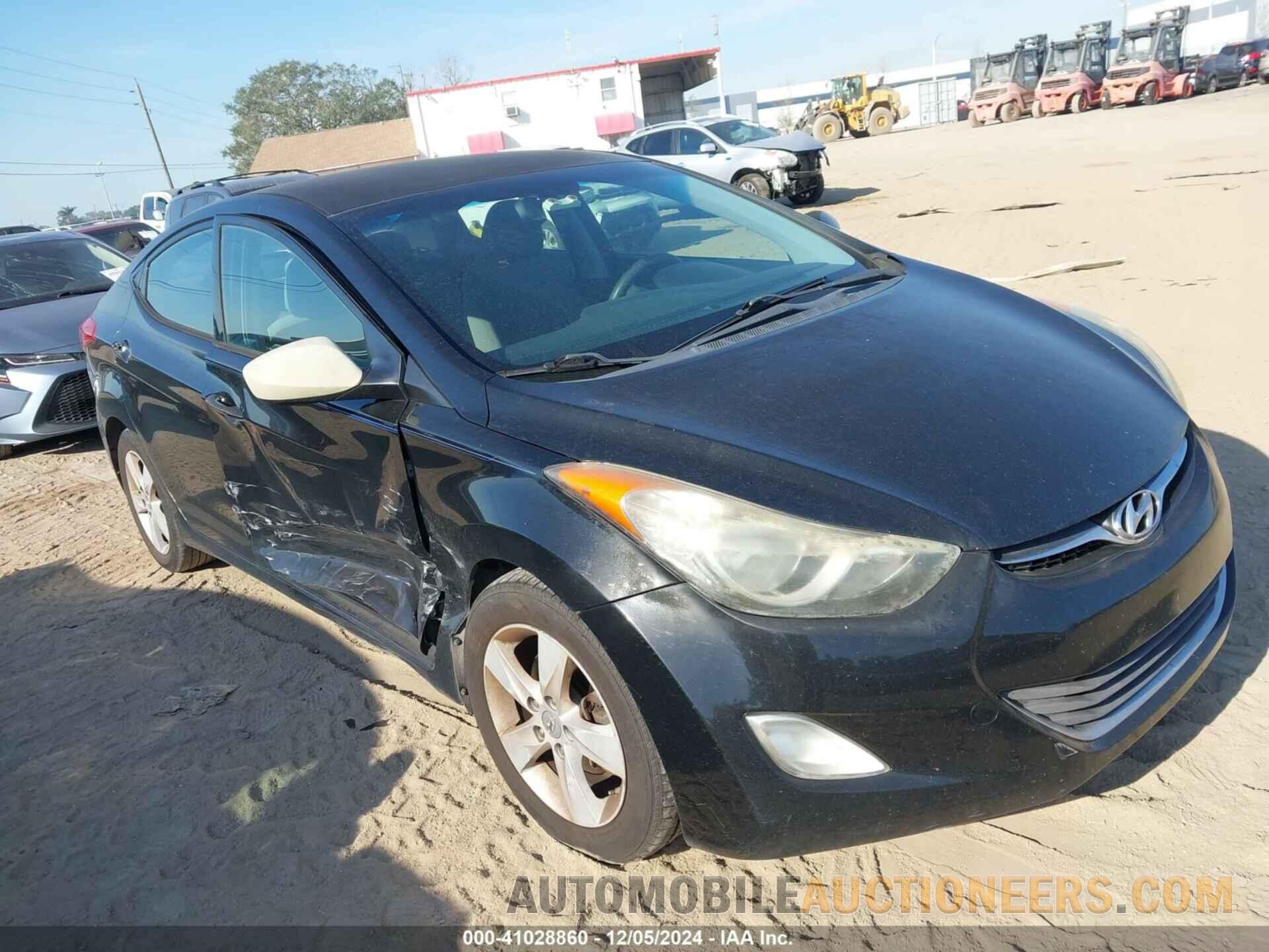 5NPDH4AE7DH244099 HYUNDAI ELANTRA 2013