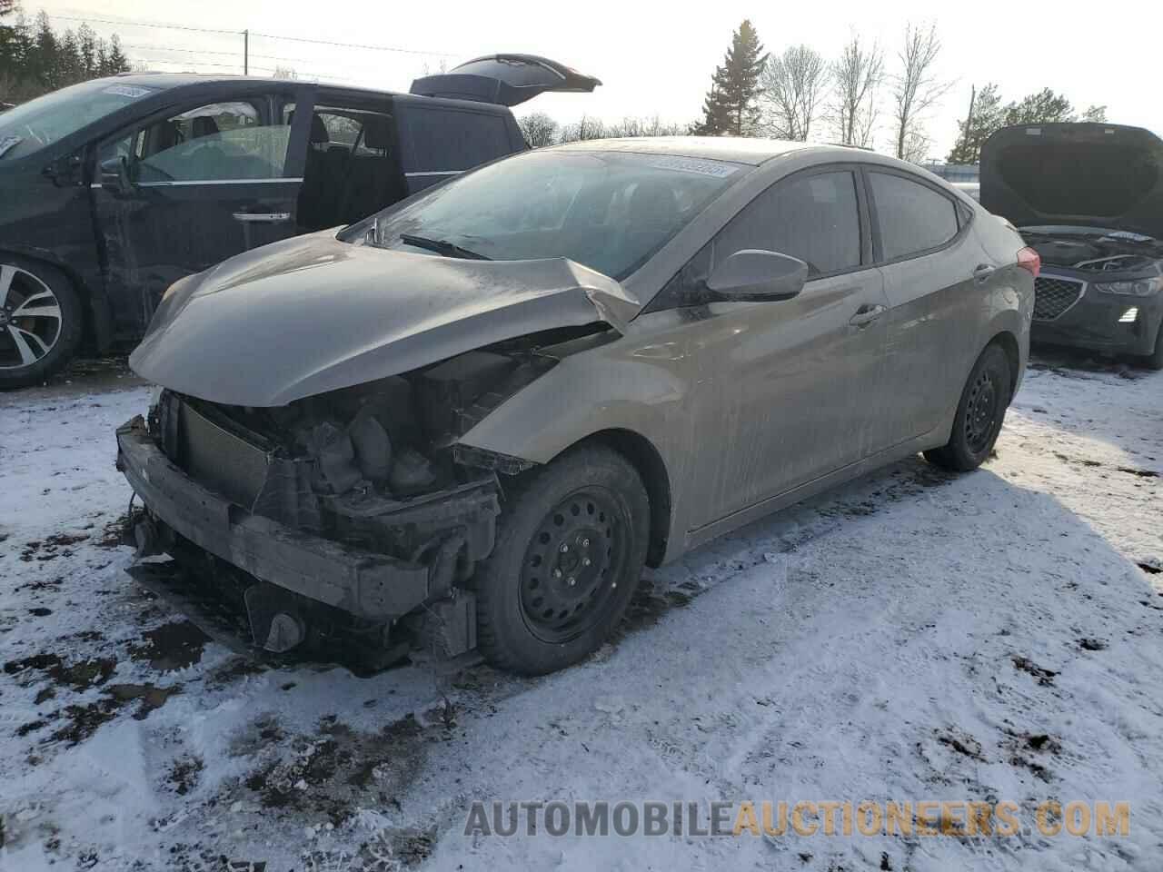 5NPDH4AE7DH256852 HYUNDAI ELANTRA 2013