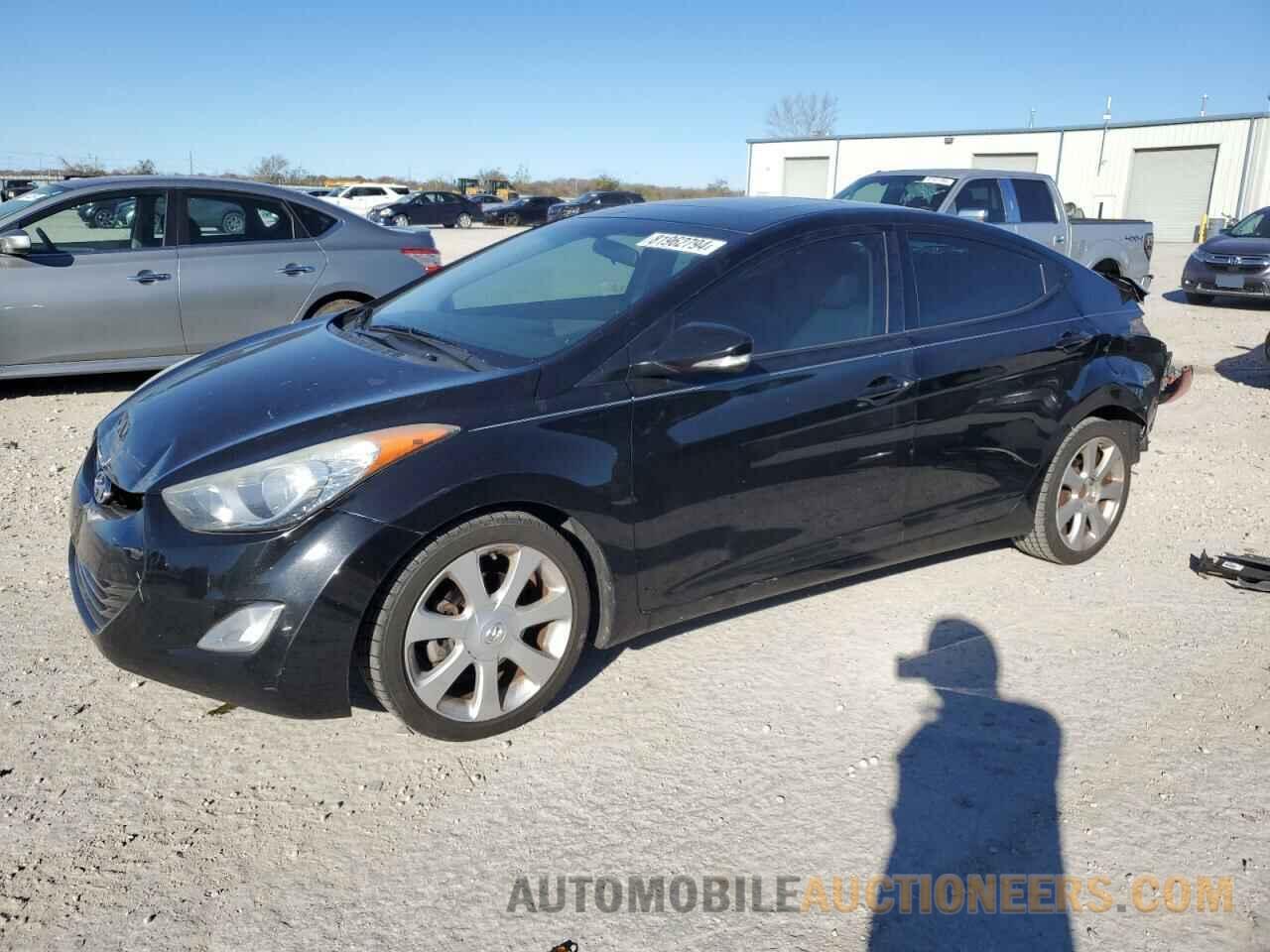 5NPDH4AE7DH342288 HYUNDAI ELANTRA 2013