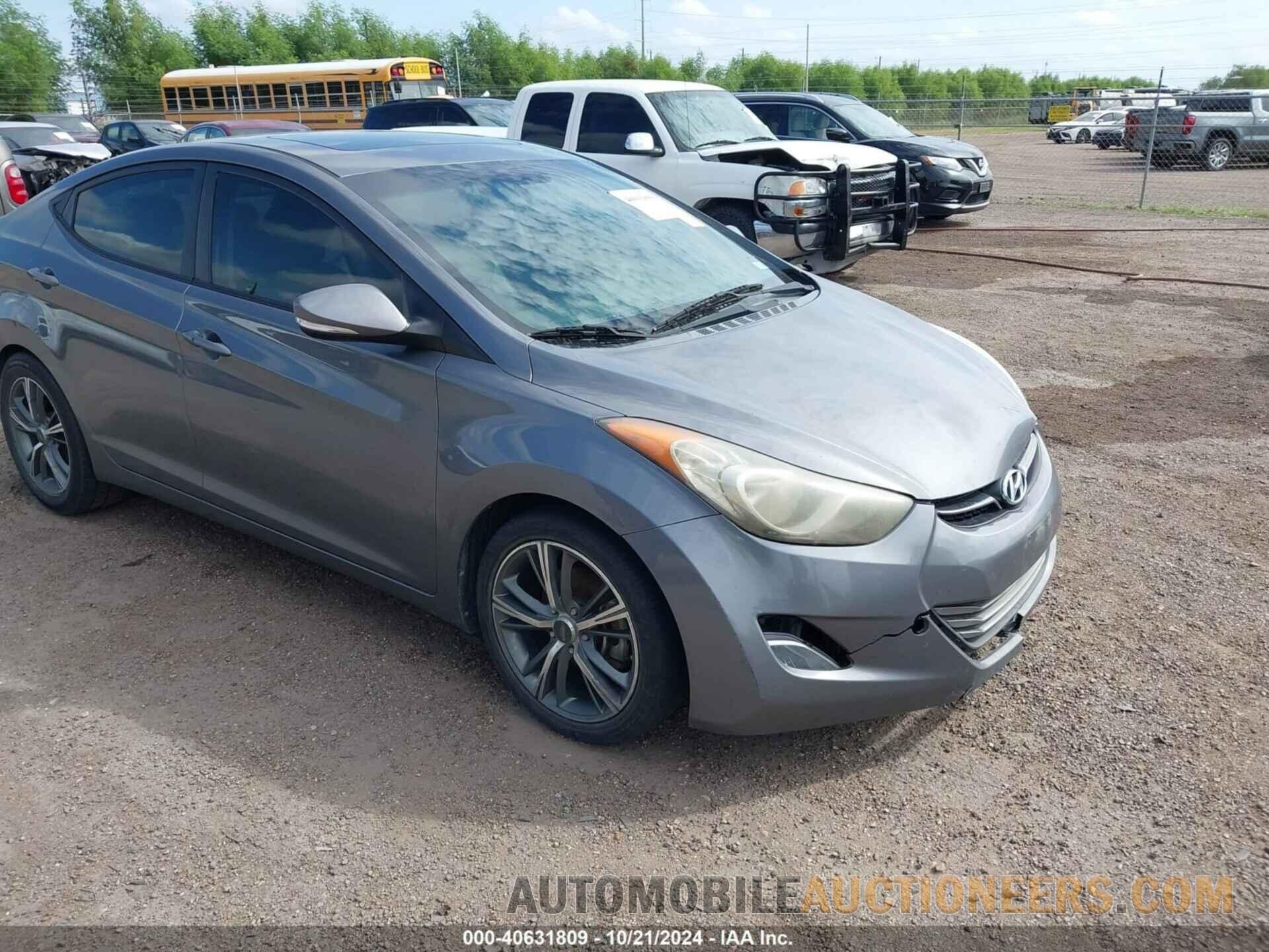 5NPDH4AE7DH367496 HYUNDAI ELANTRA 2013