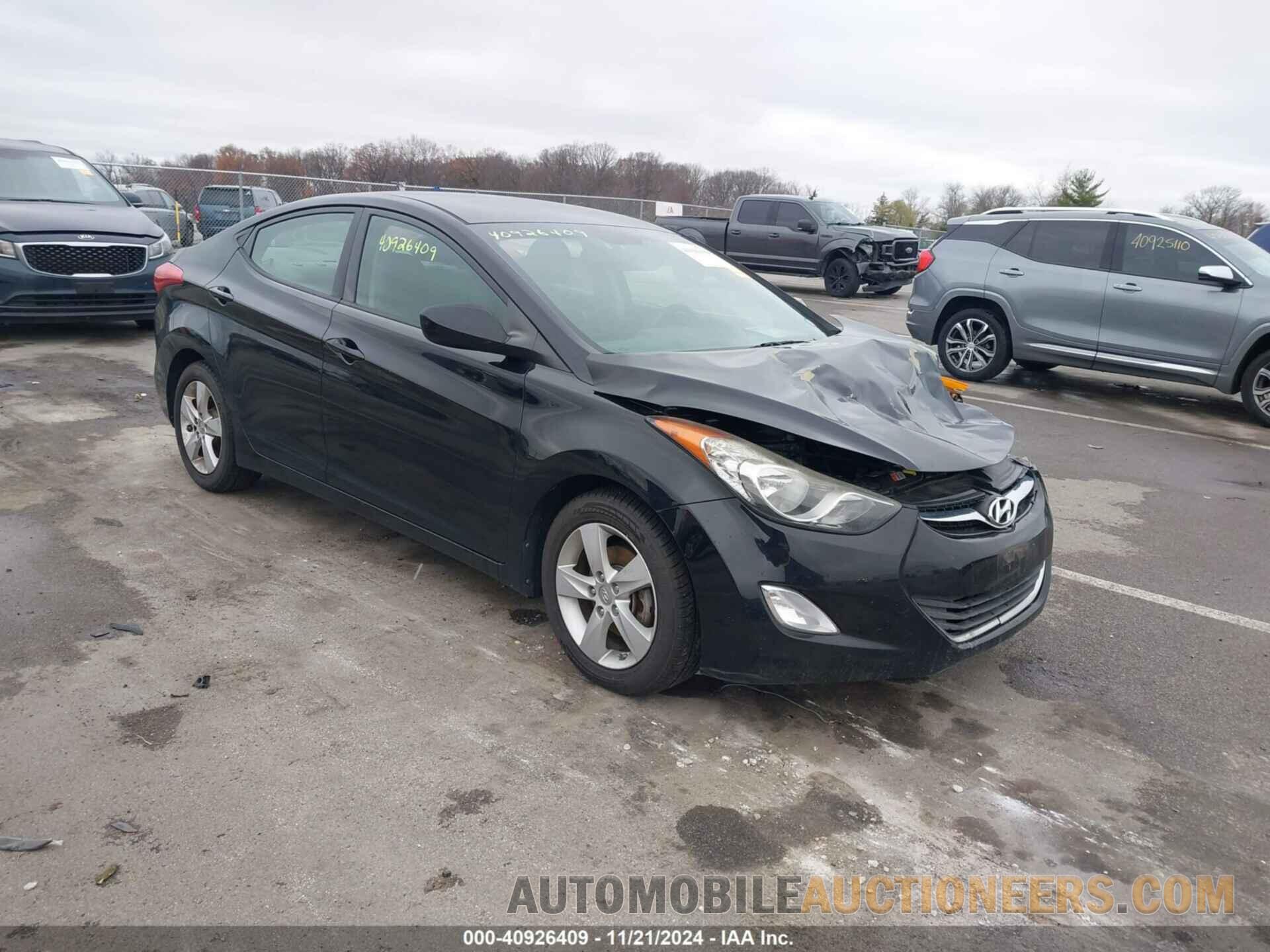 5NPDH4AE7DH369765 HYUNDAI ELANTRA 2013