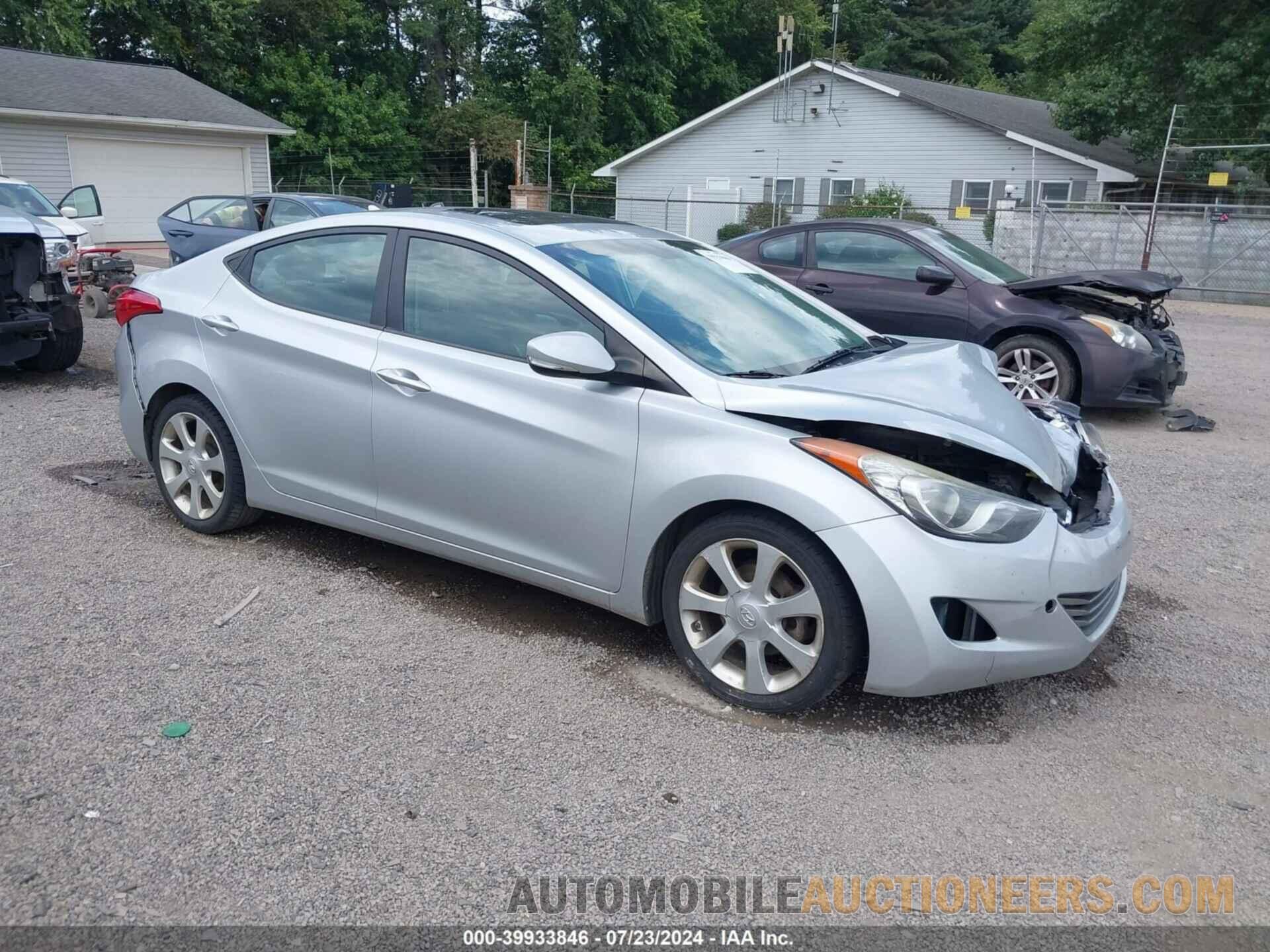 5NPDH4AE7DH424389 HYUNDAI ELANTRA 2013