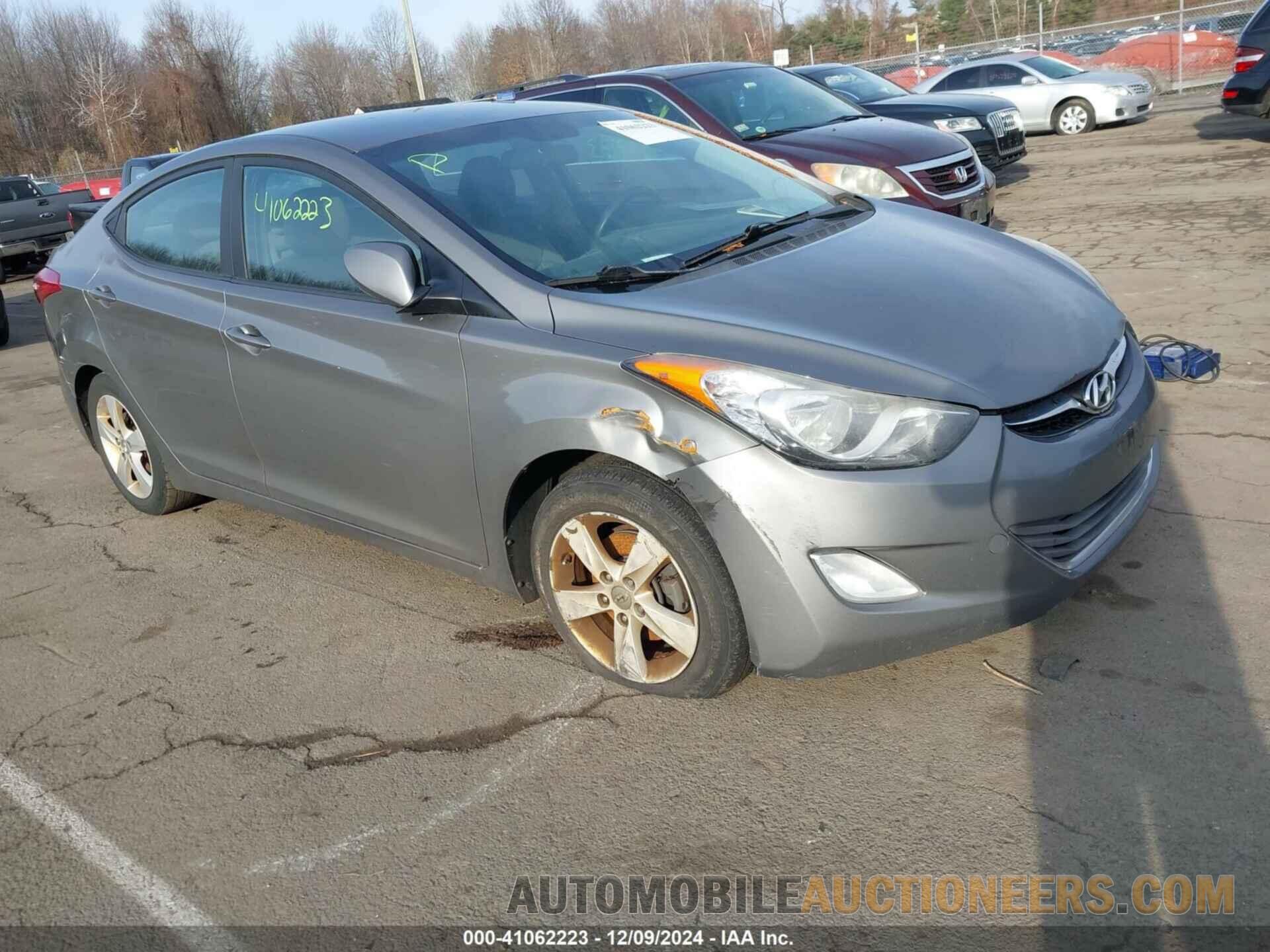 5NPDH4AE7DH443718 HYUNDAI ELANTRA 2013